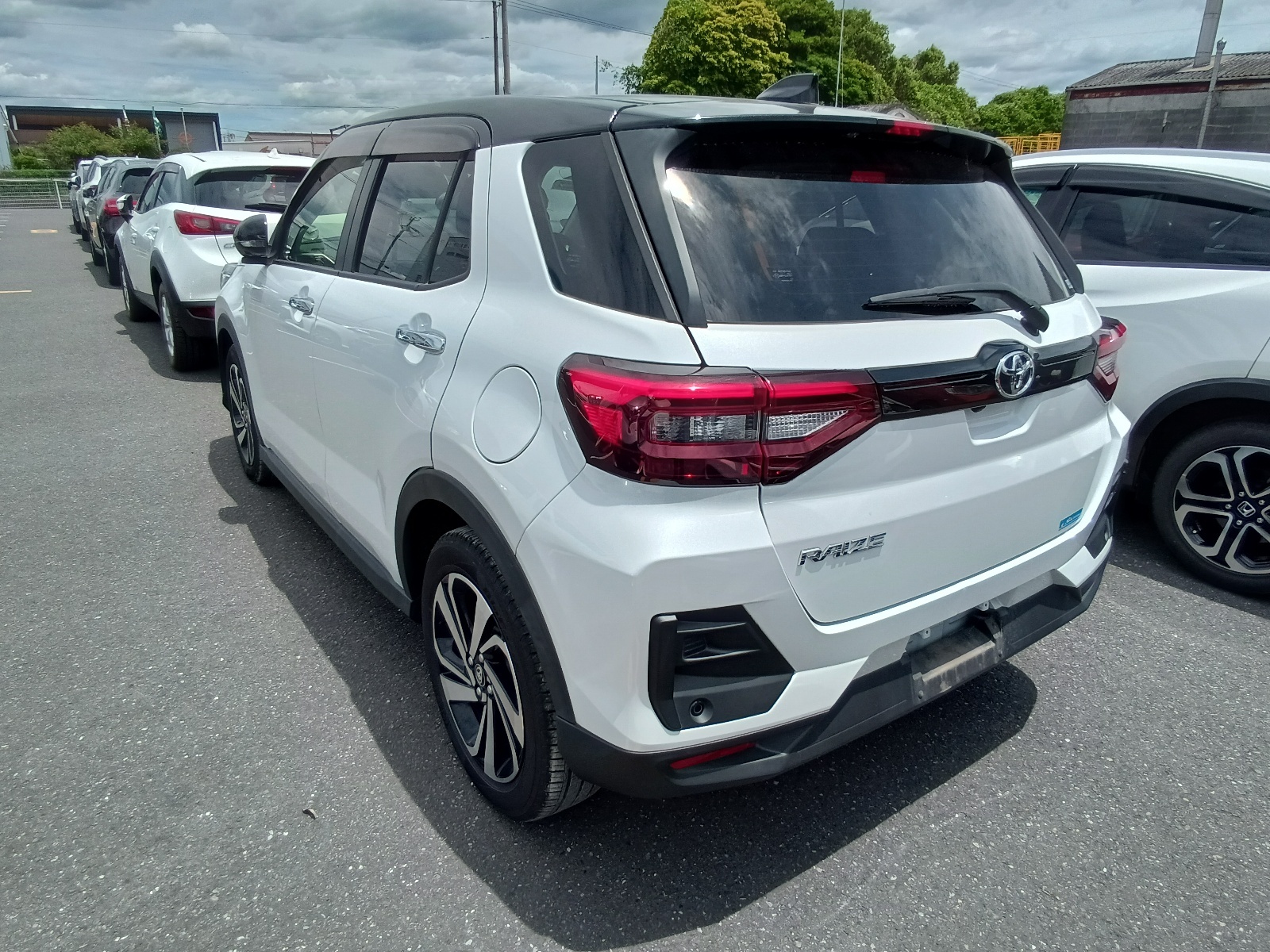 TOYOTA RAIZE