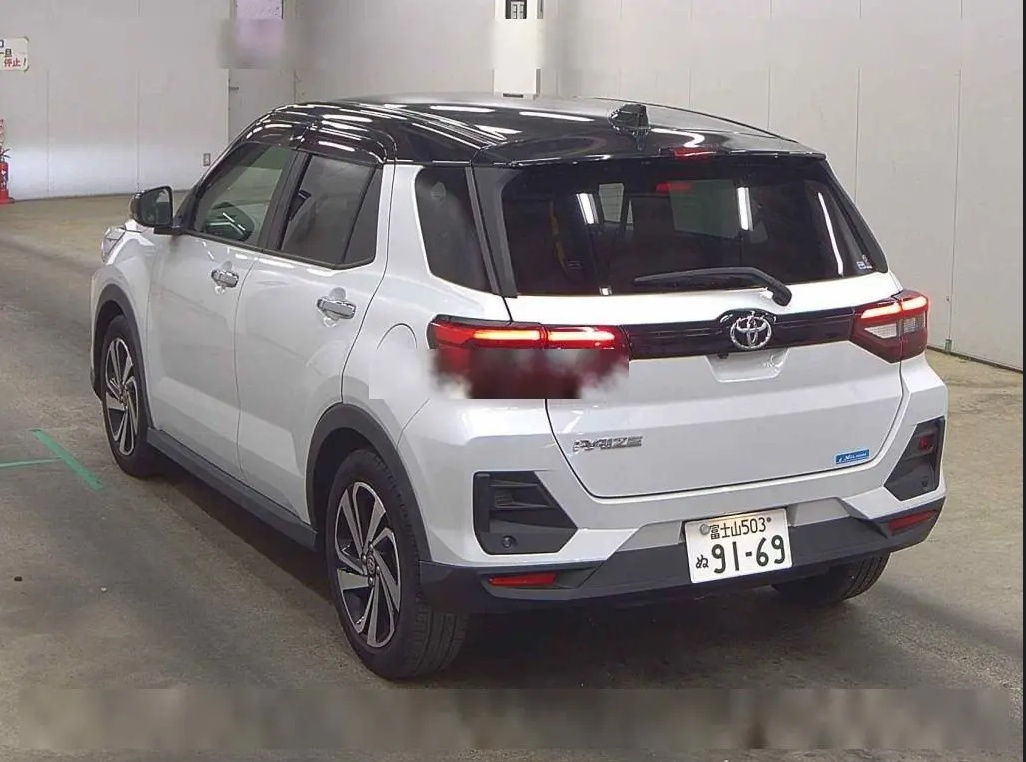 TOYOTA RAIZE