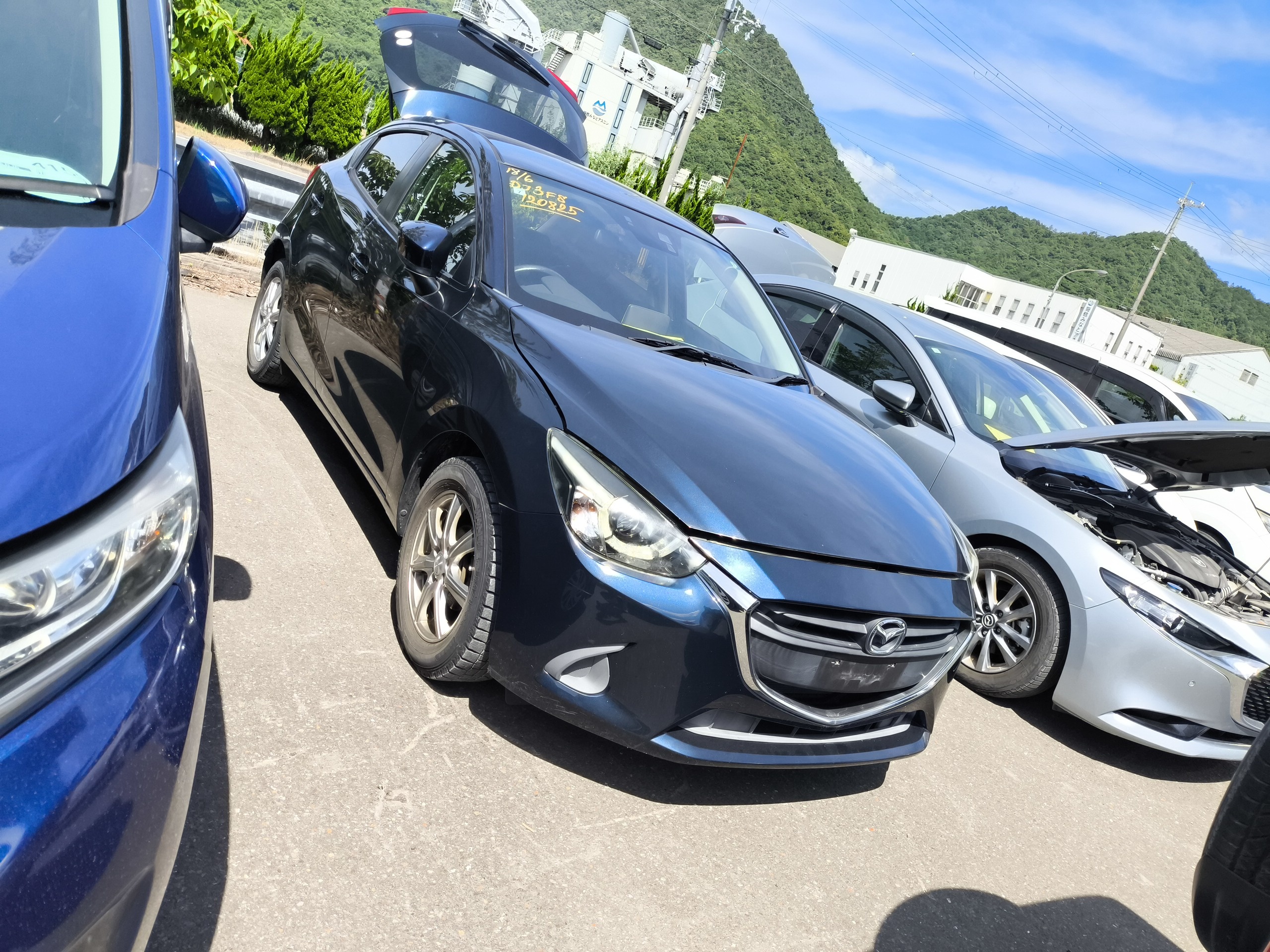 MAZDA DEMIO