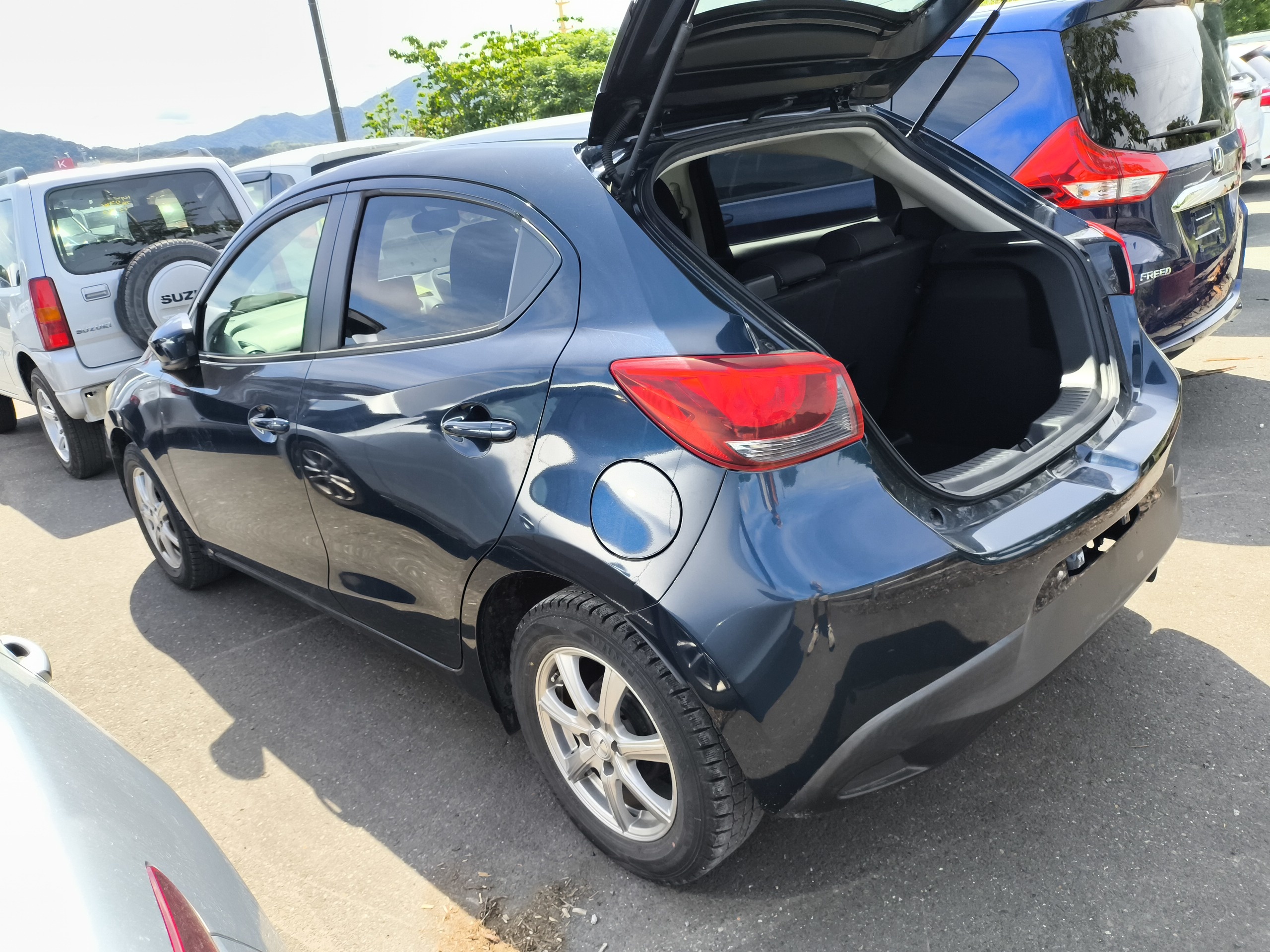 MAZDA DEMIO