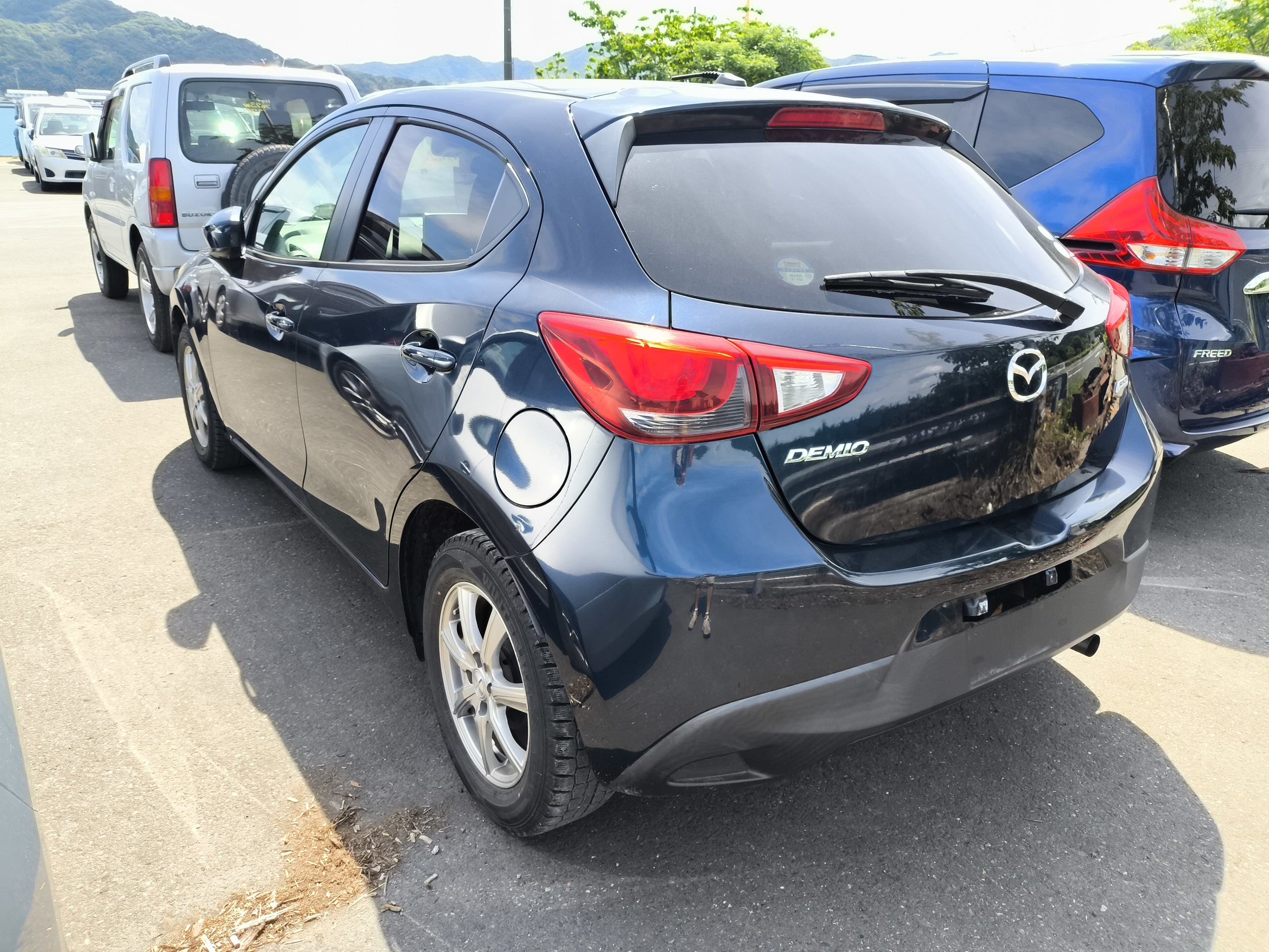 MAZDA DEMIO