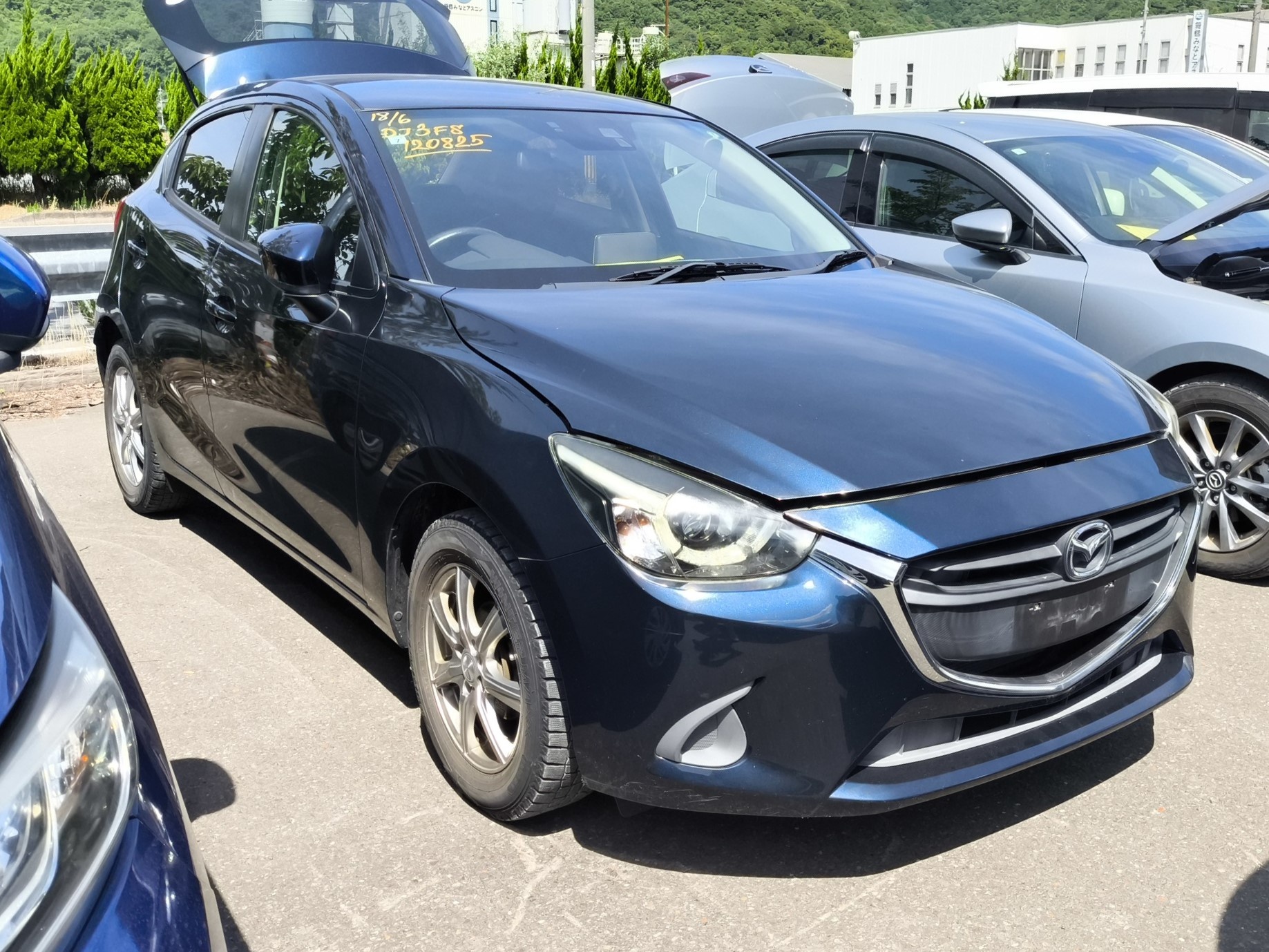 MAZDA DEMIO