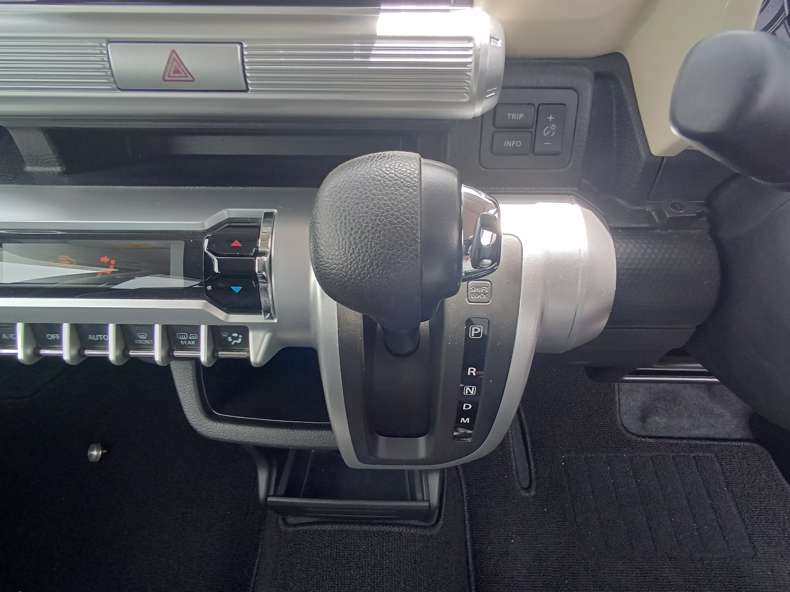SUZUKI XBEE