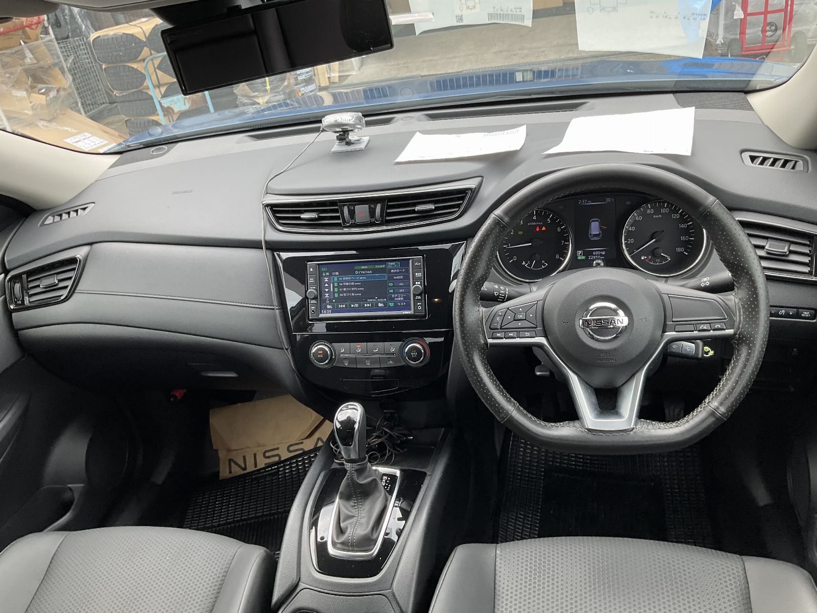 NISSAN X-TRAIL