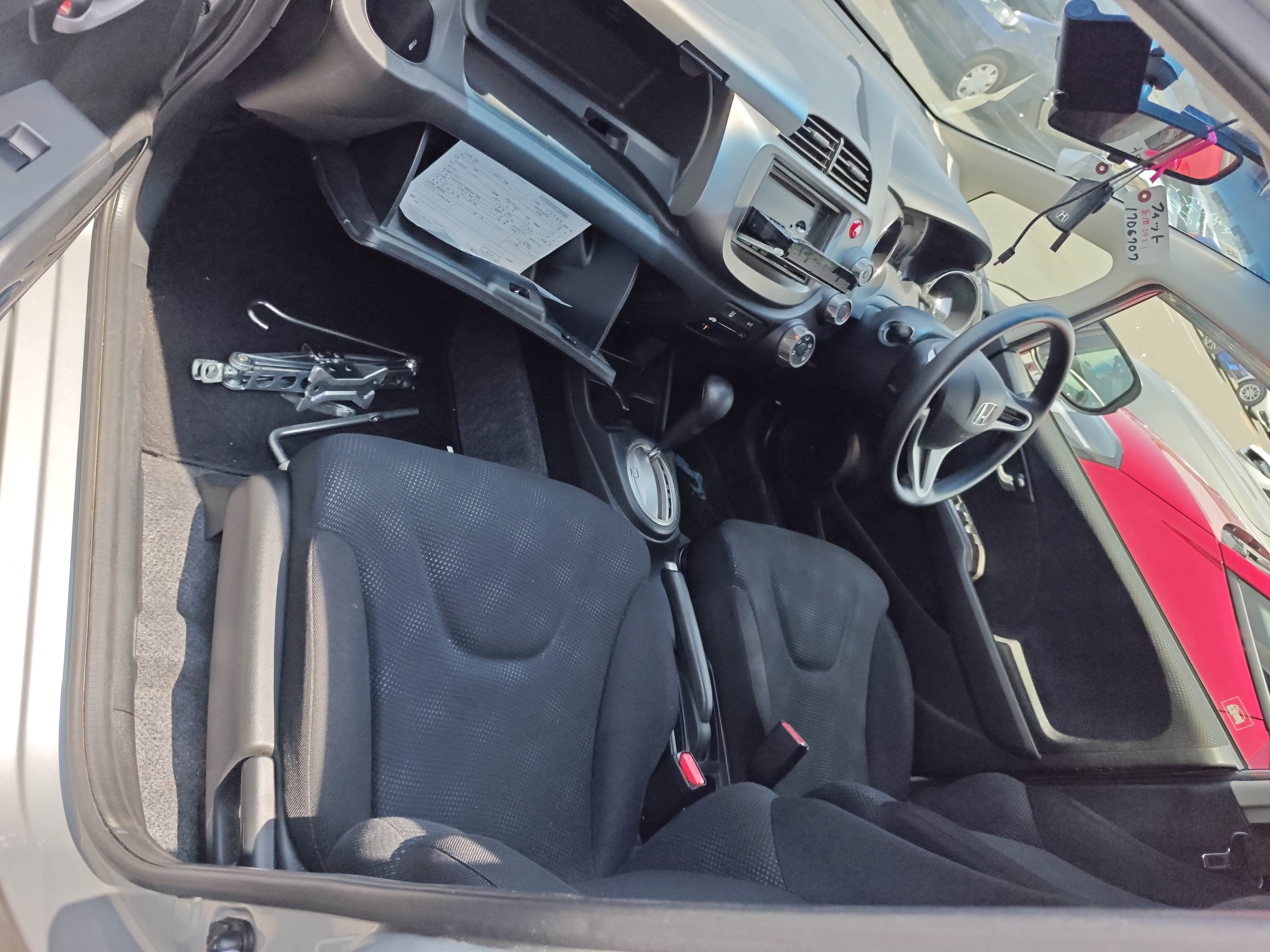 HONDA FIT