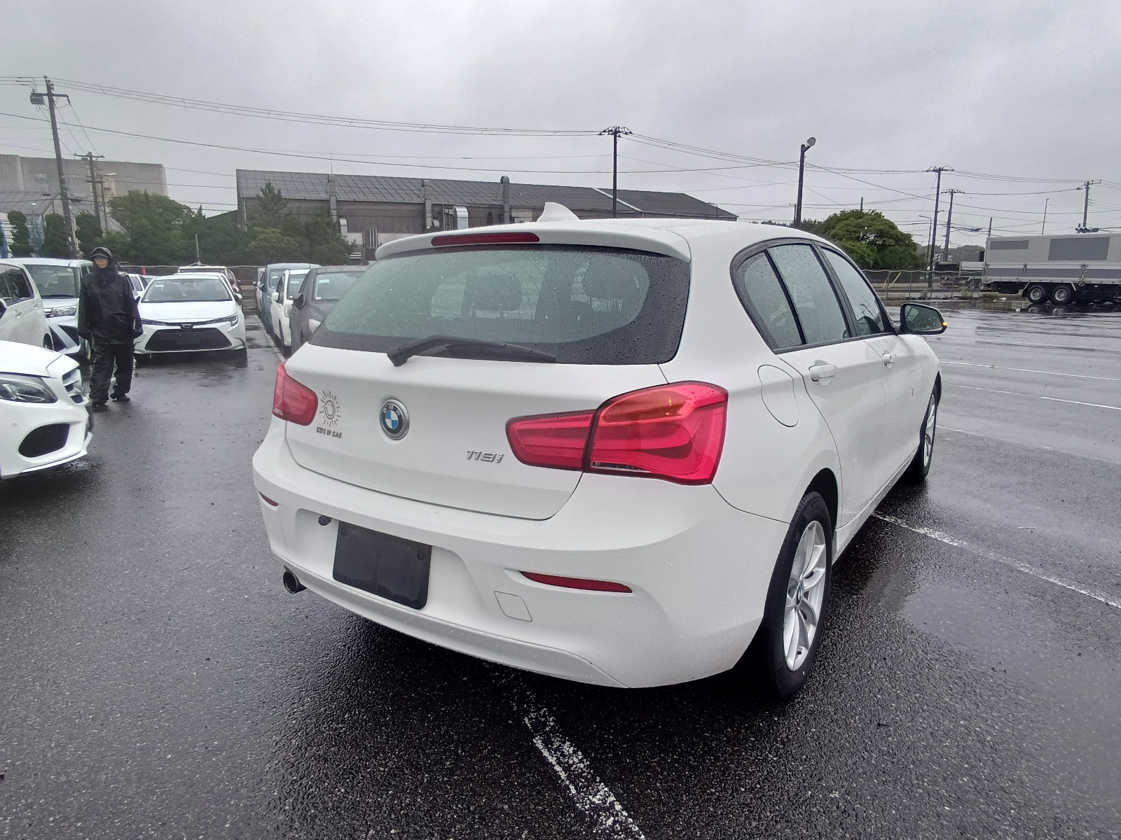 BMW 1 SERIES