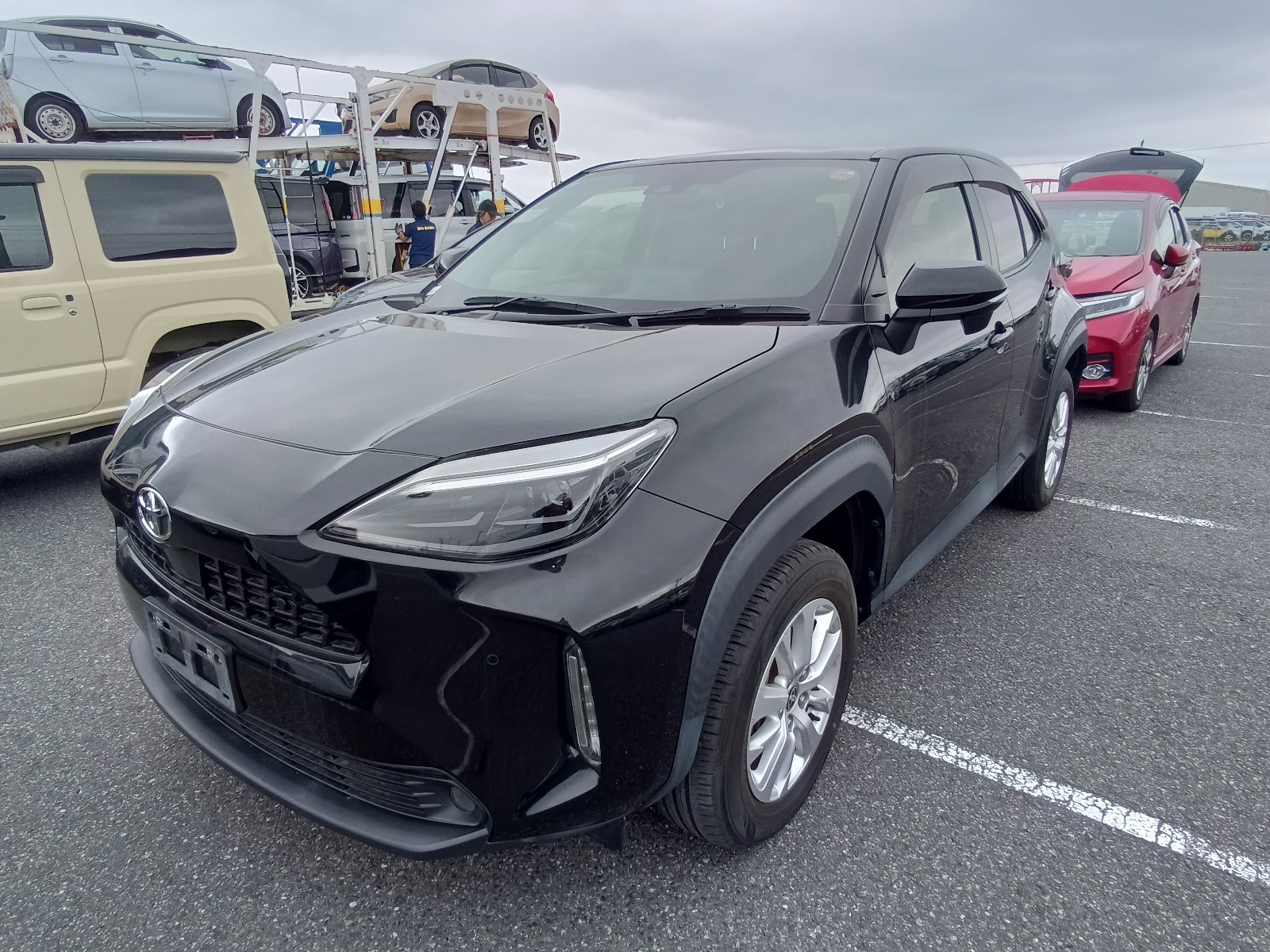 TOYOTA YARIS CROSS