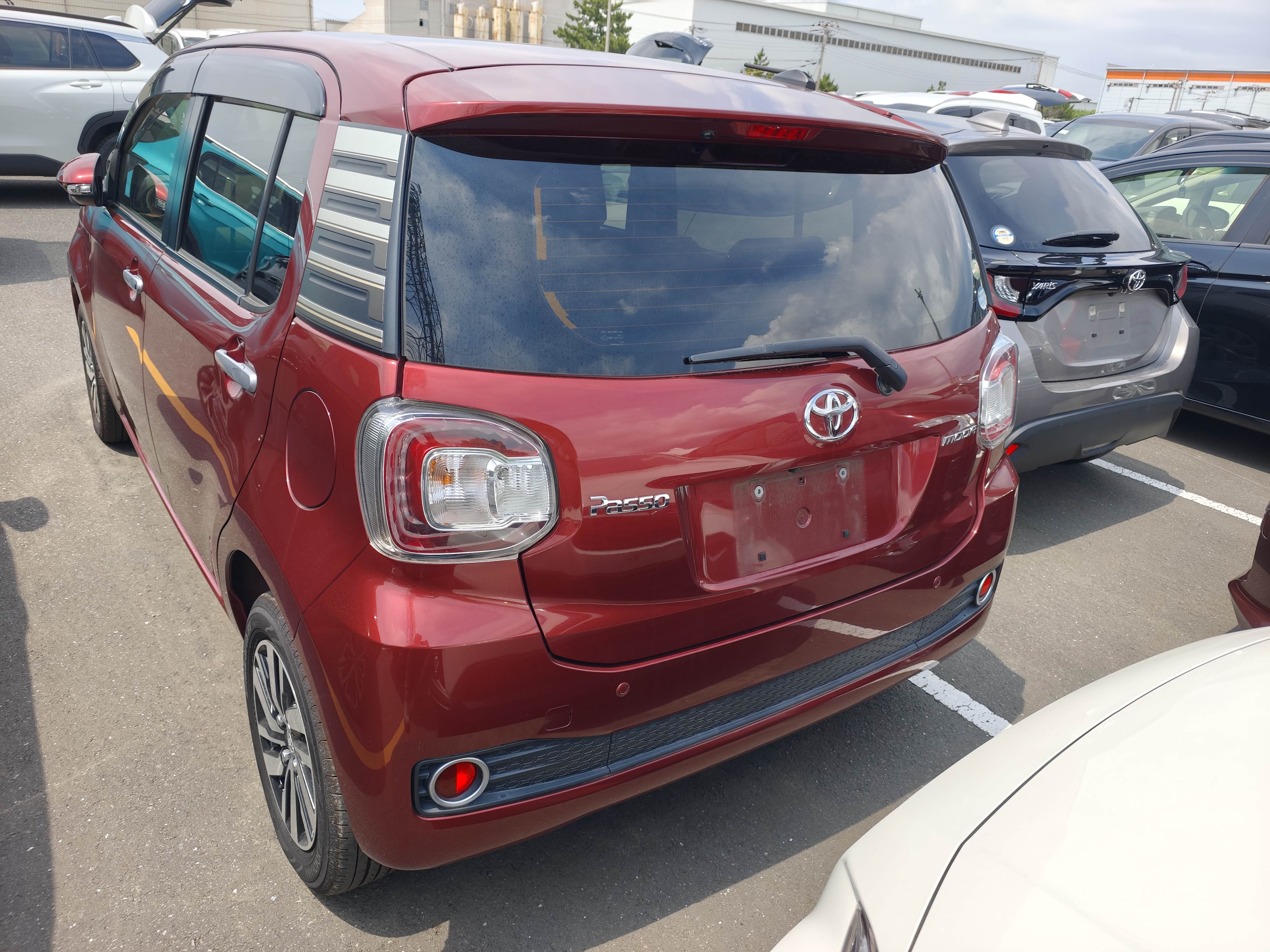 TOYOTA Passo