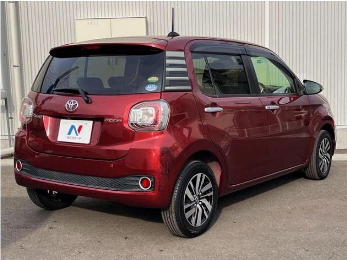 TOYOTA Passo
