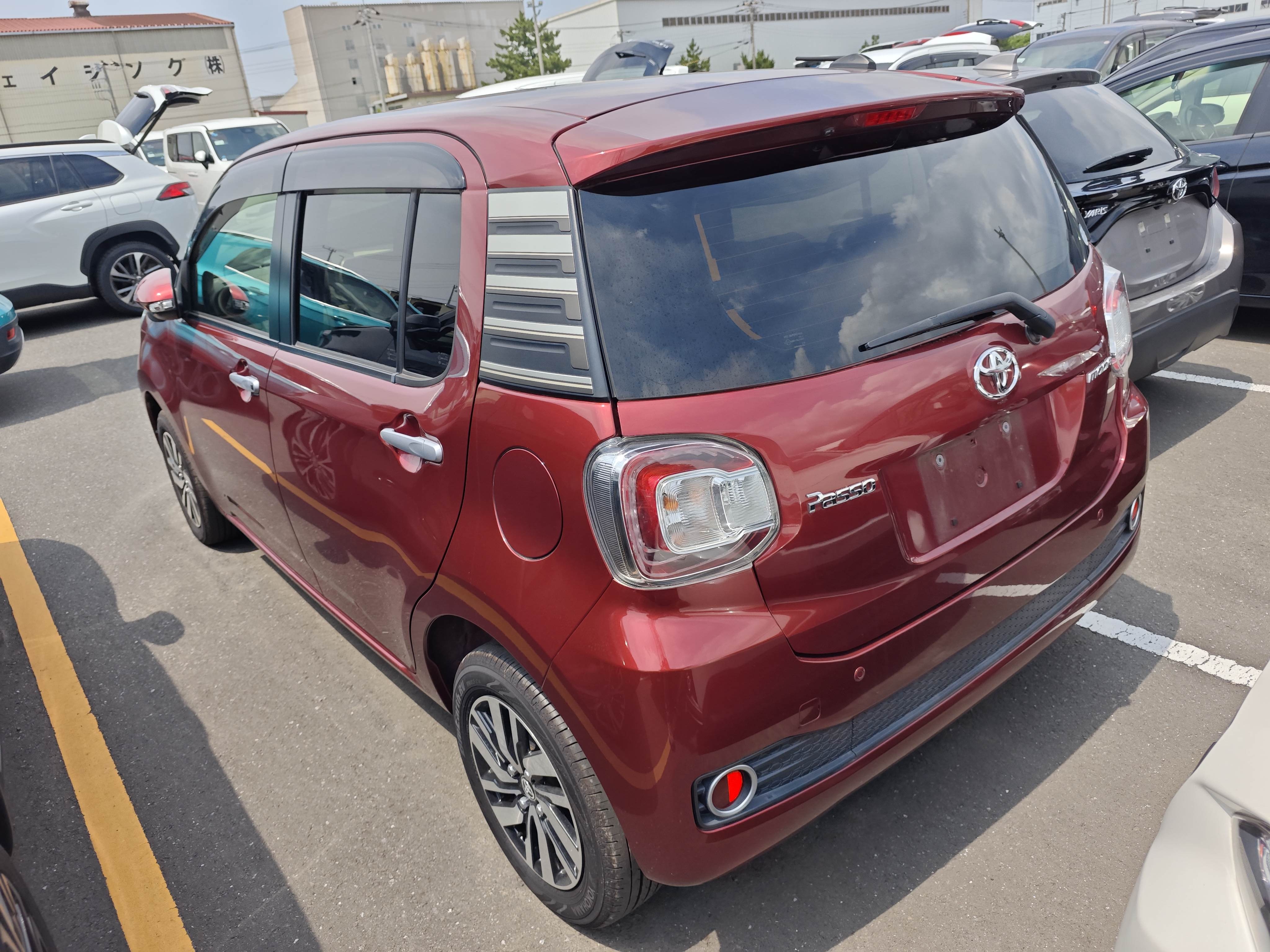 TOYOTA Passo