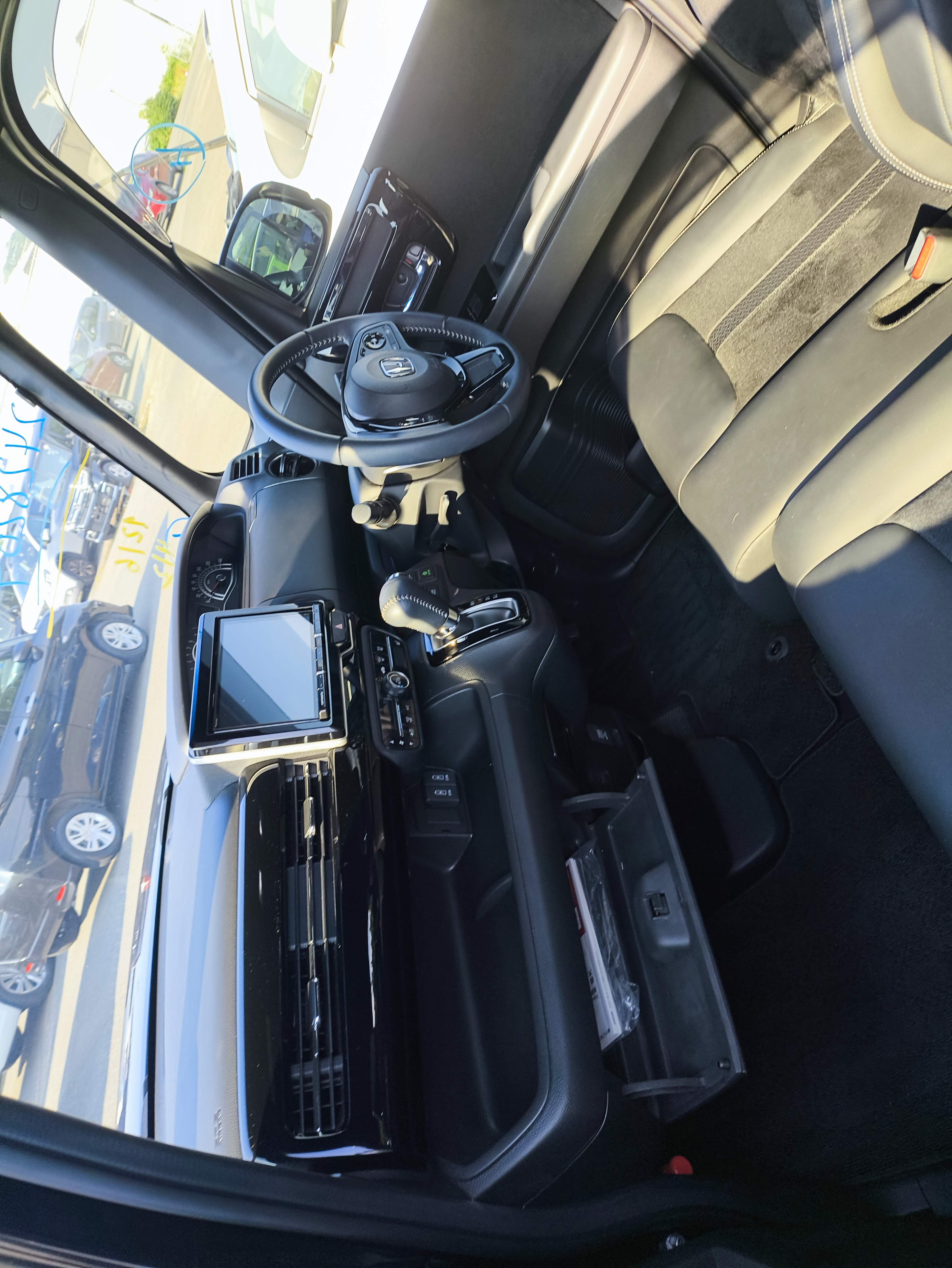 HONDA N BOX