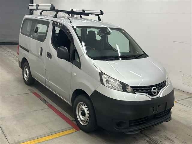 NISSAN NV200 VANETTE VAN