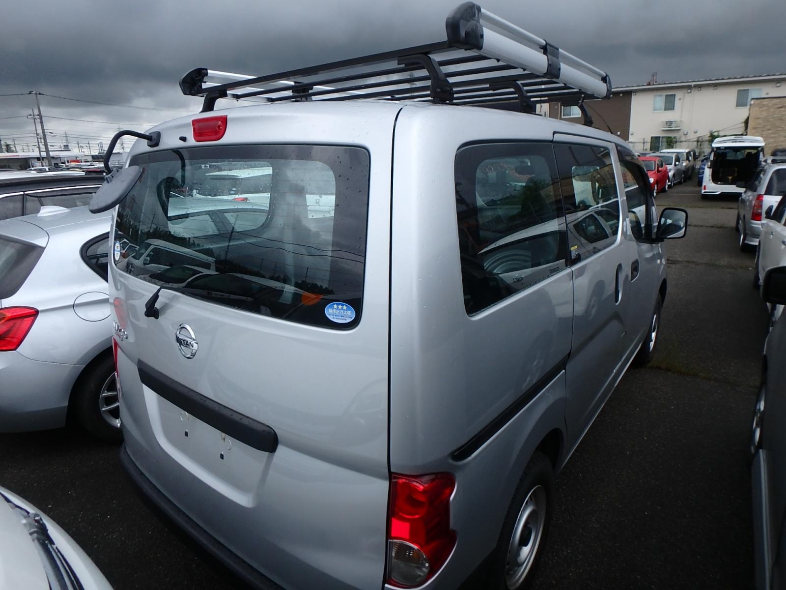 NISSAN NV200 VANETTE VAN