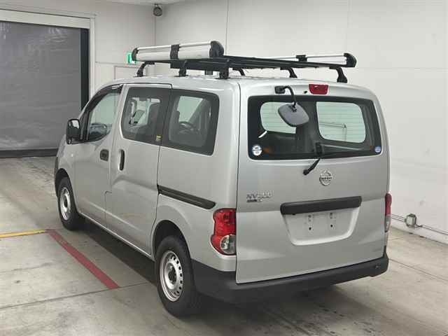 NISSAN NV200 VANETTE VAN