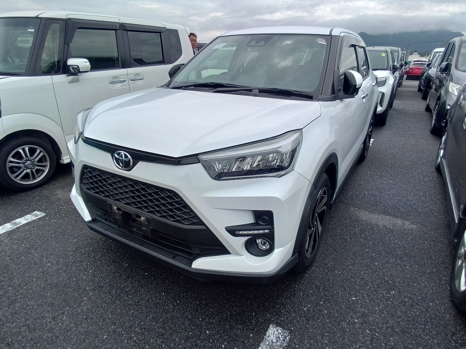 TOYOTA RAIZE