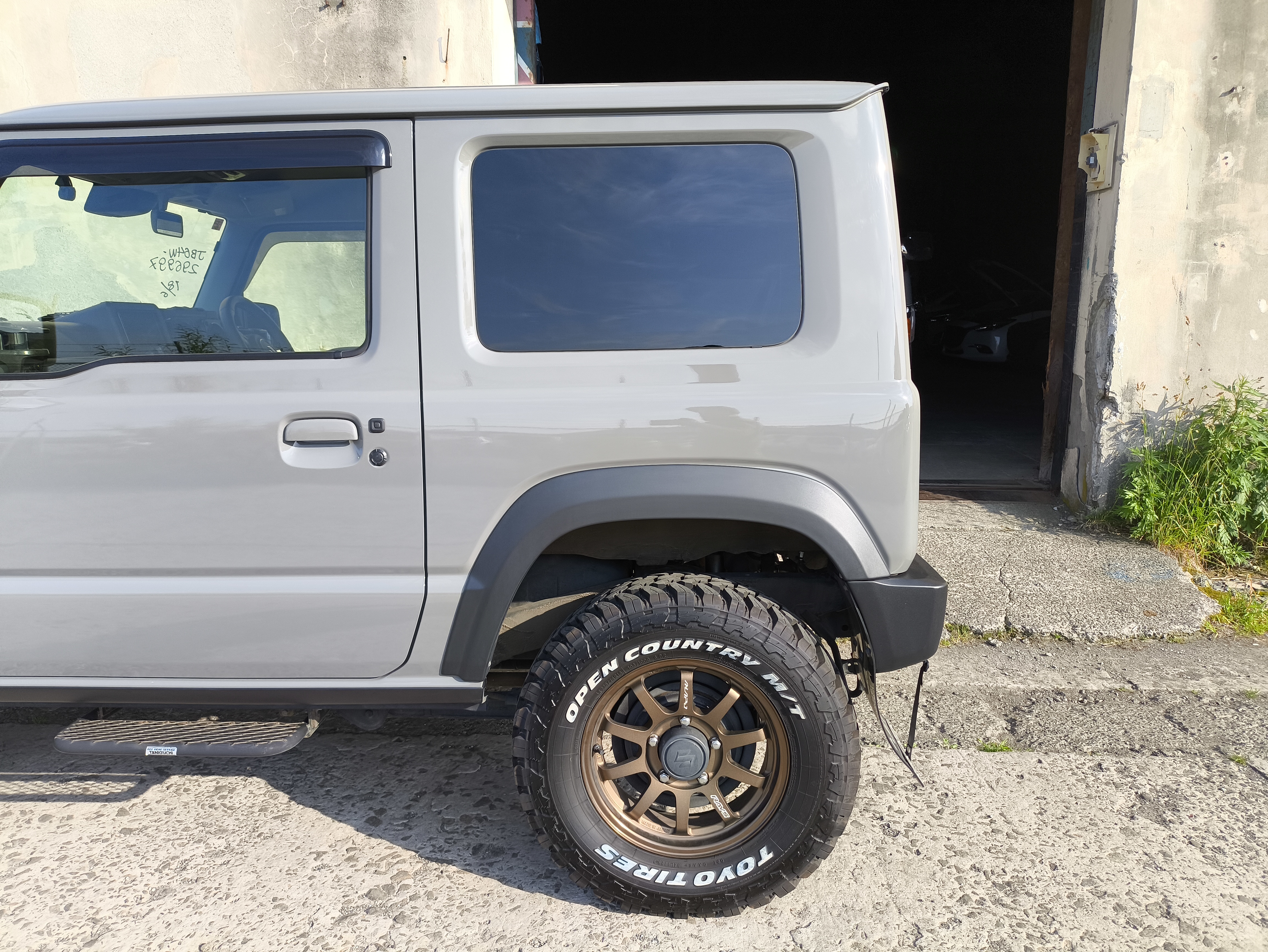 SUZUKI JIMNY