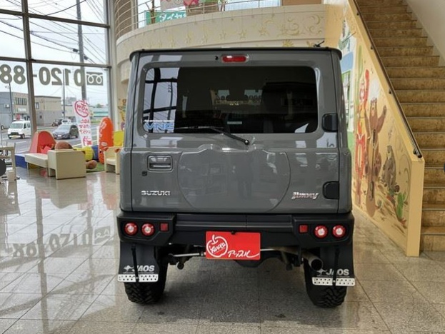 SUZUKI JIMNY