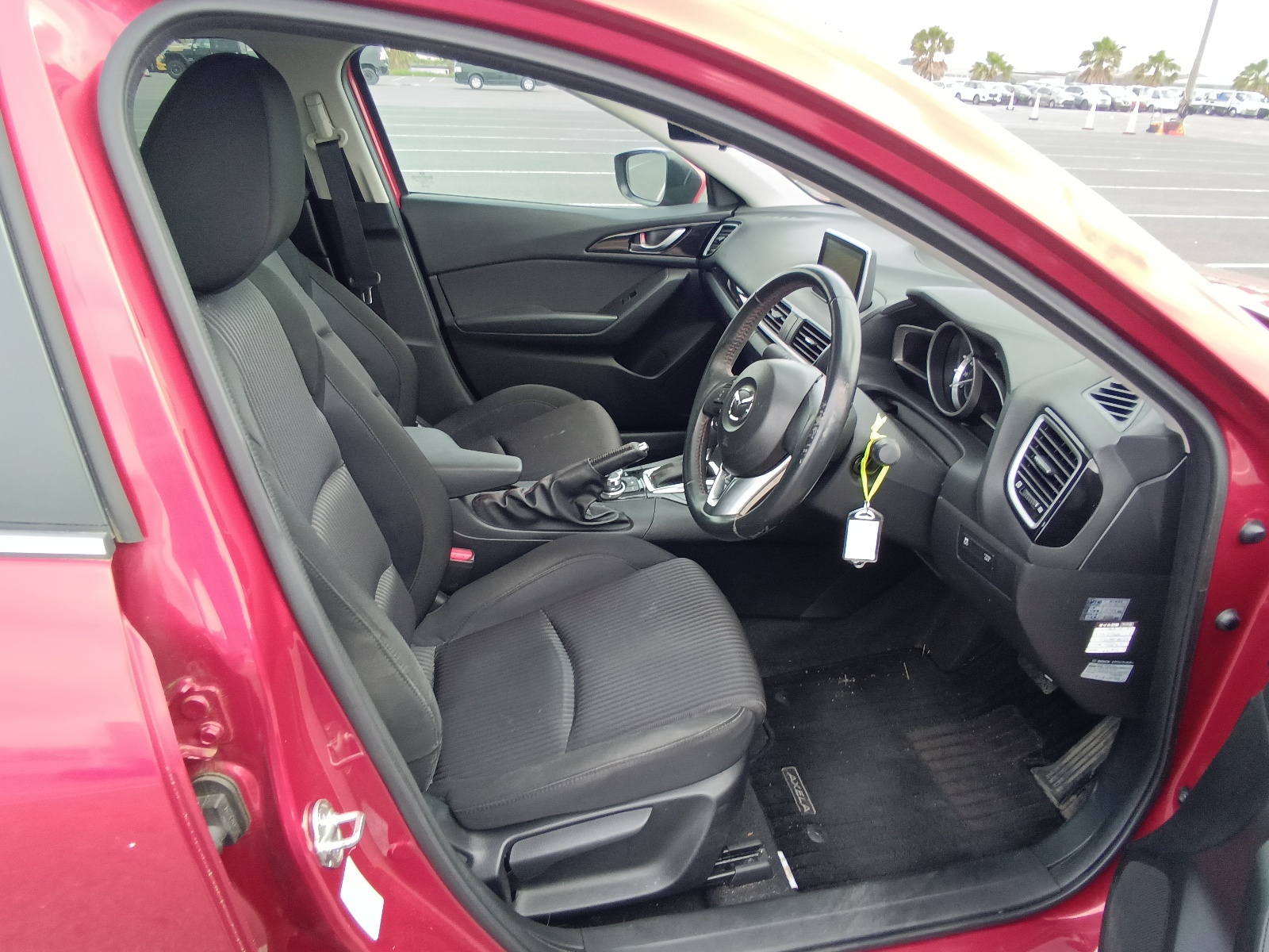 MAZDA AXELA