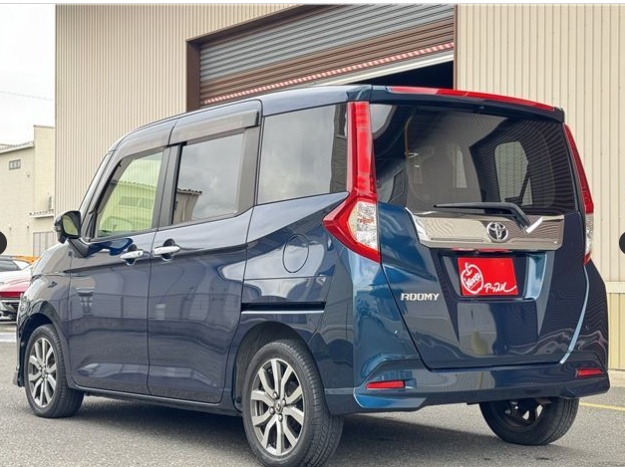 TOYOTA ROOMY