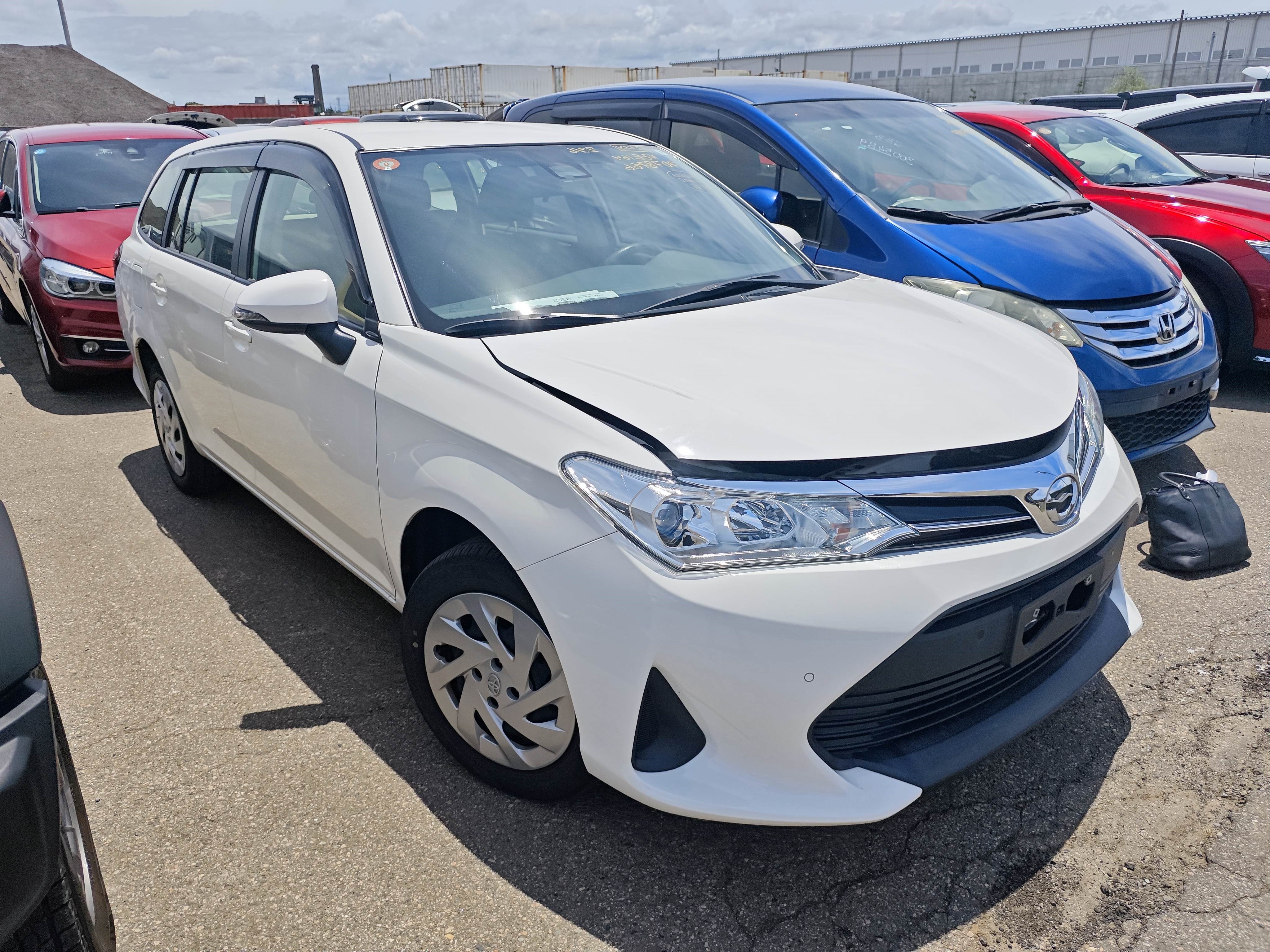 TOYOTA COROLLA FIELDER
