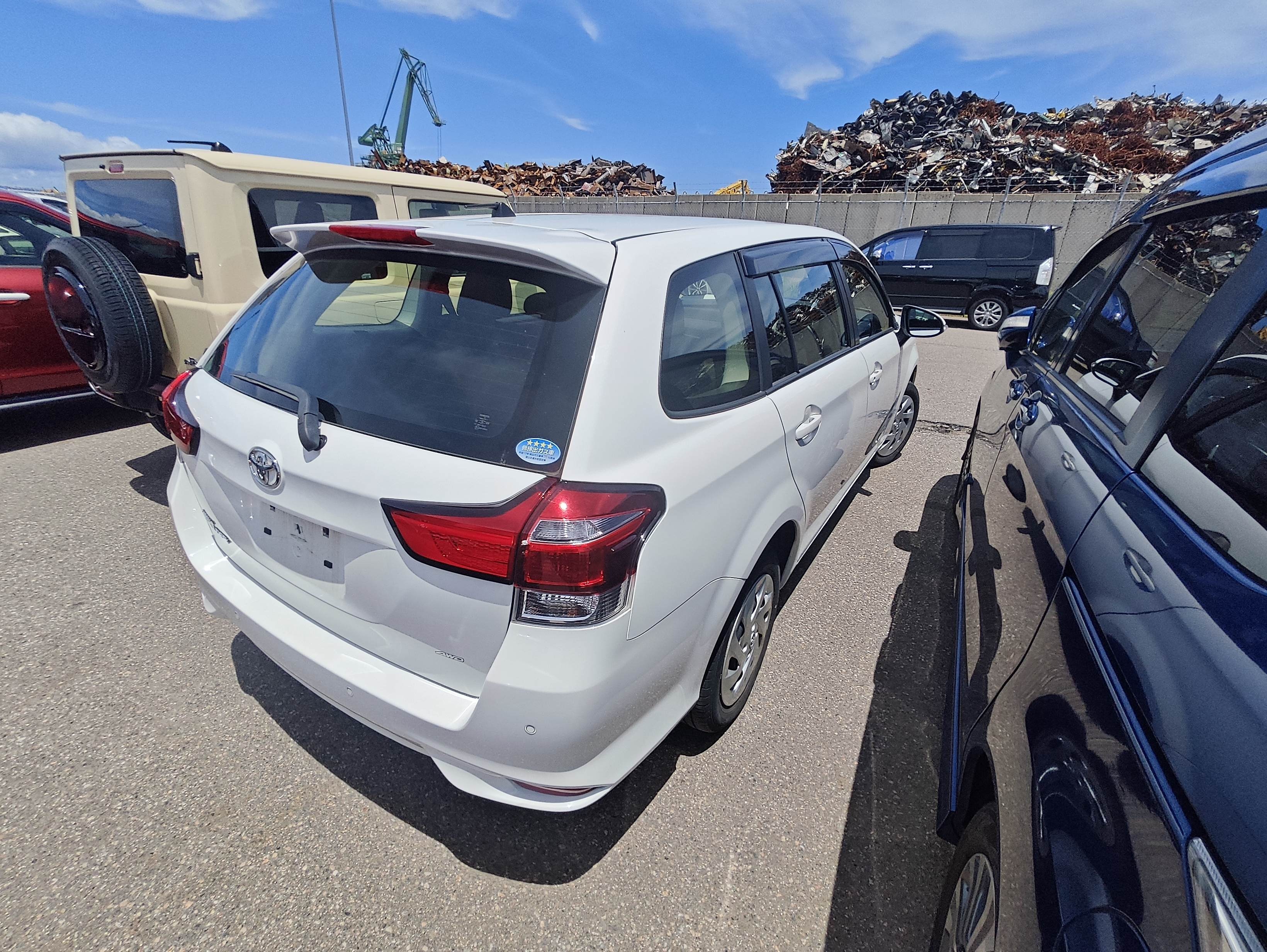 TOYOTA COROLLA FIELDER