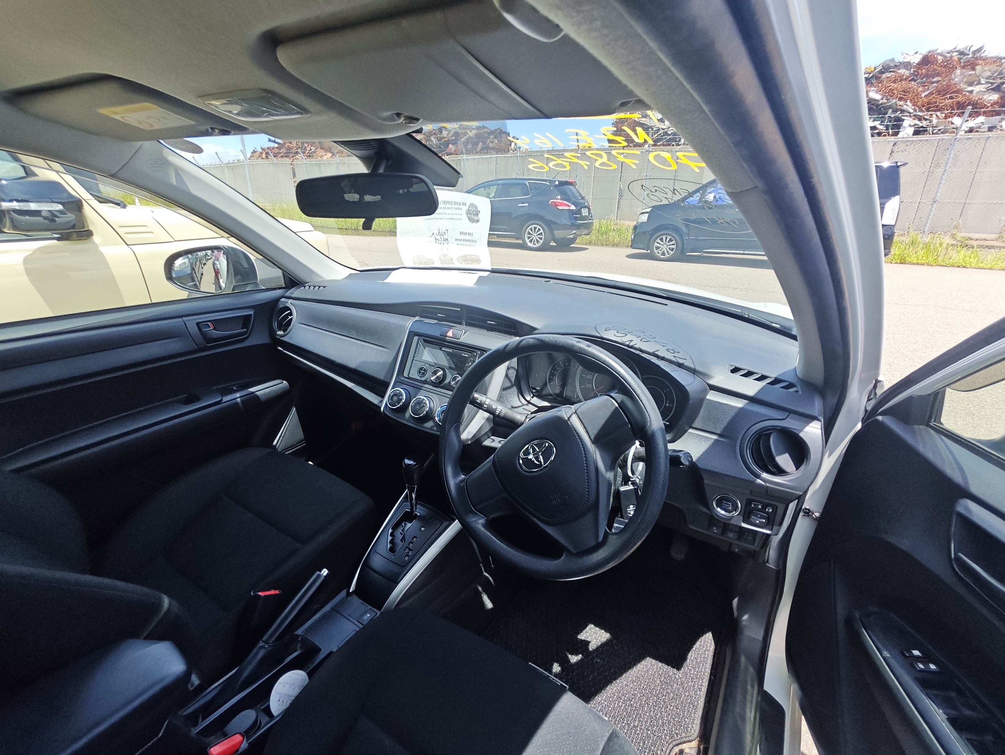 TOYOTA COROLLA FIELDER
