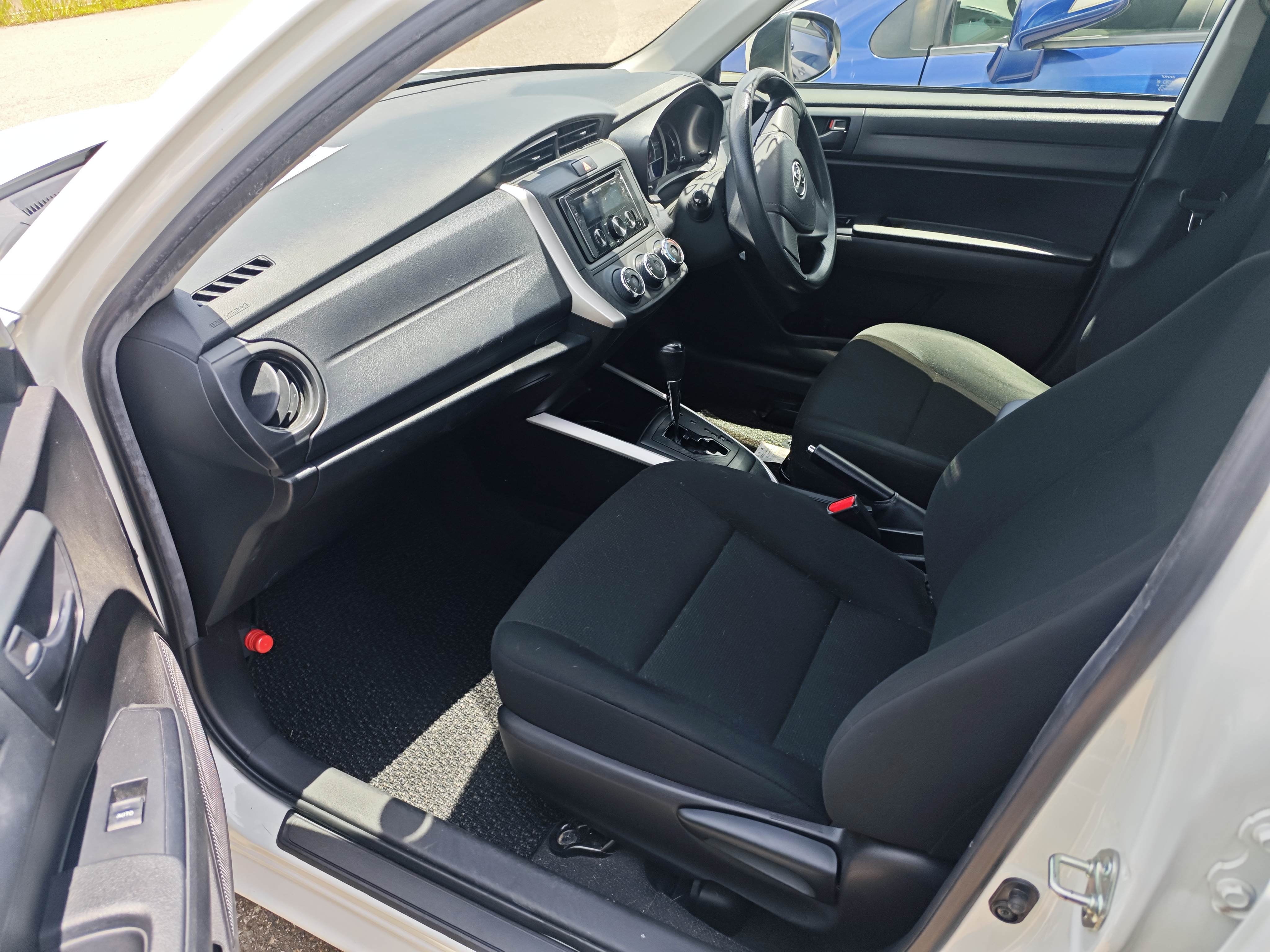 TOYOTA COROLLA FIELDER