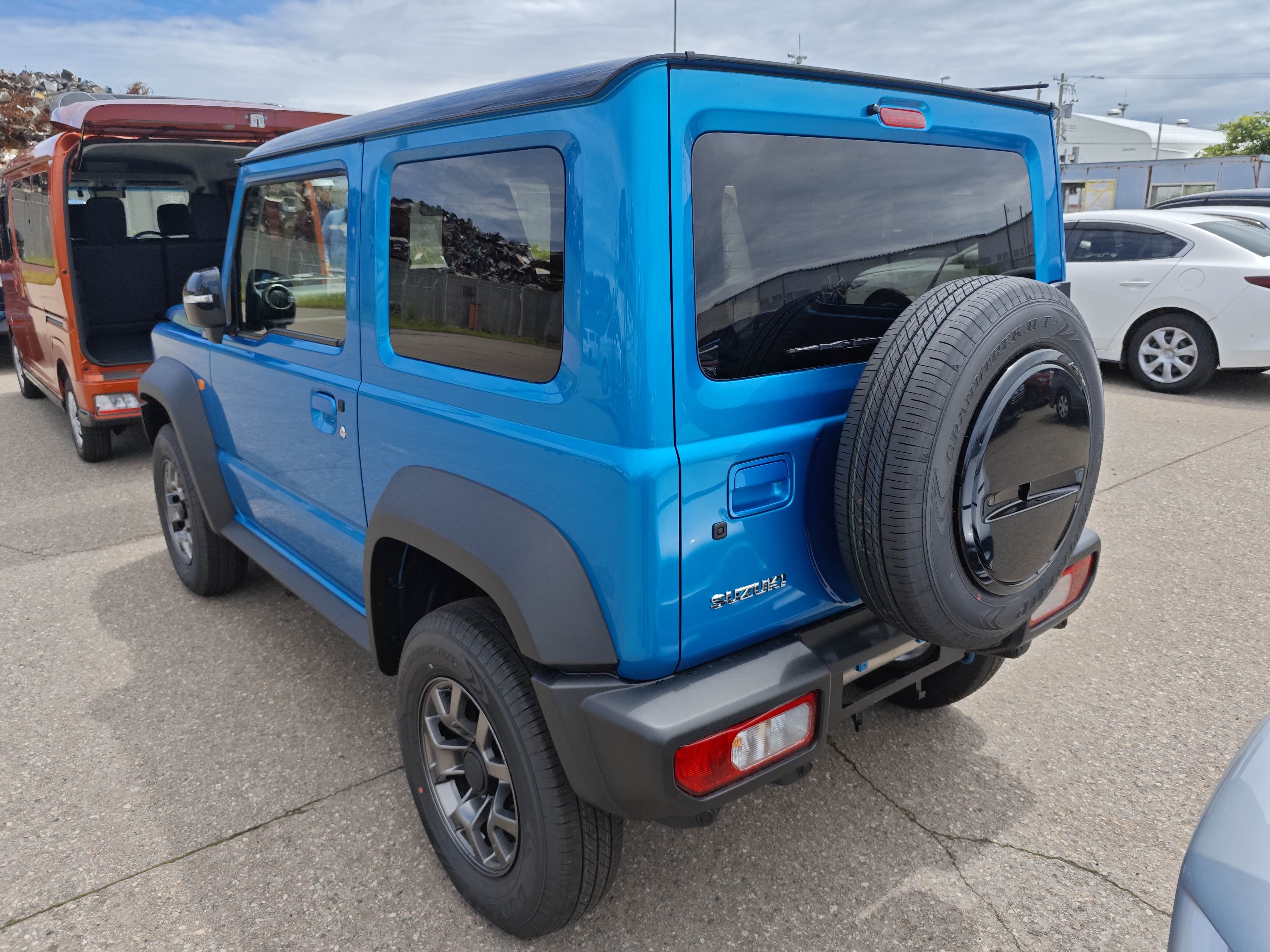 Suzuki Jimny Sierra