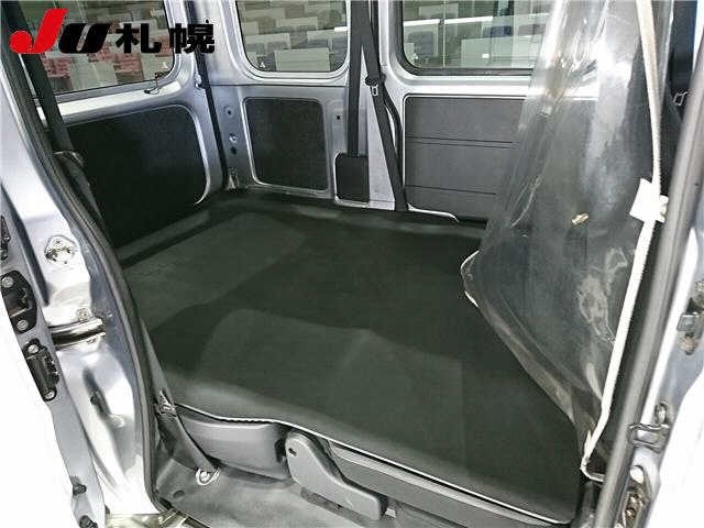DAIHATSU HIJET VAN