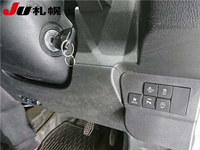 DAIHATSU HIJET VAN
