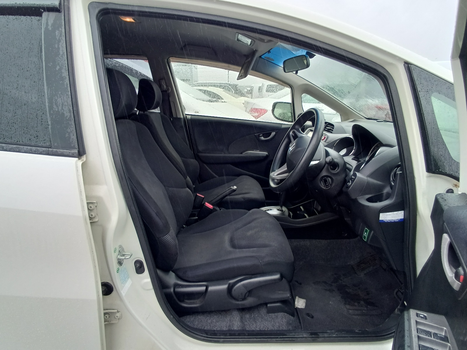 HONDA FIT