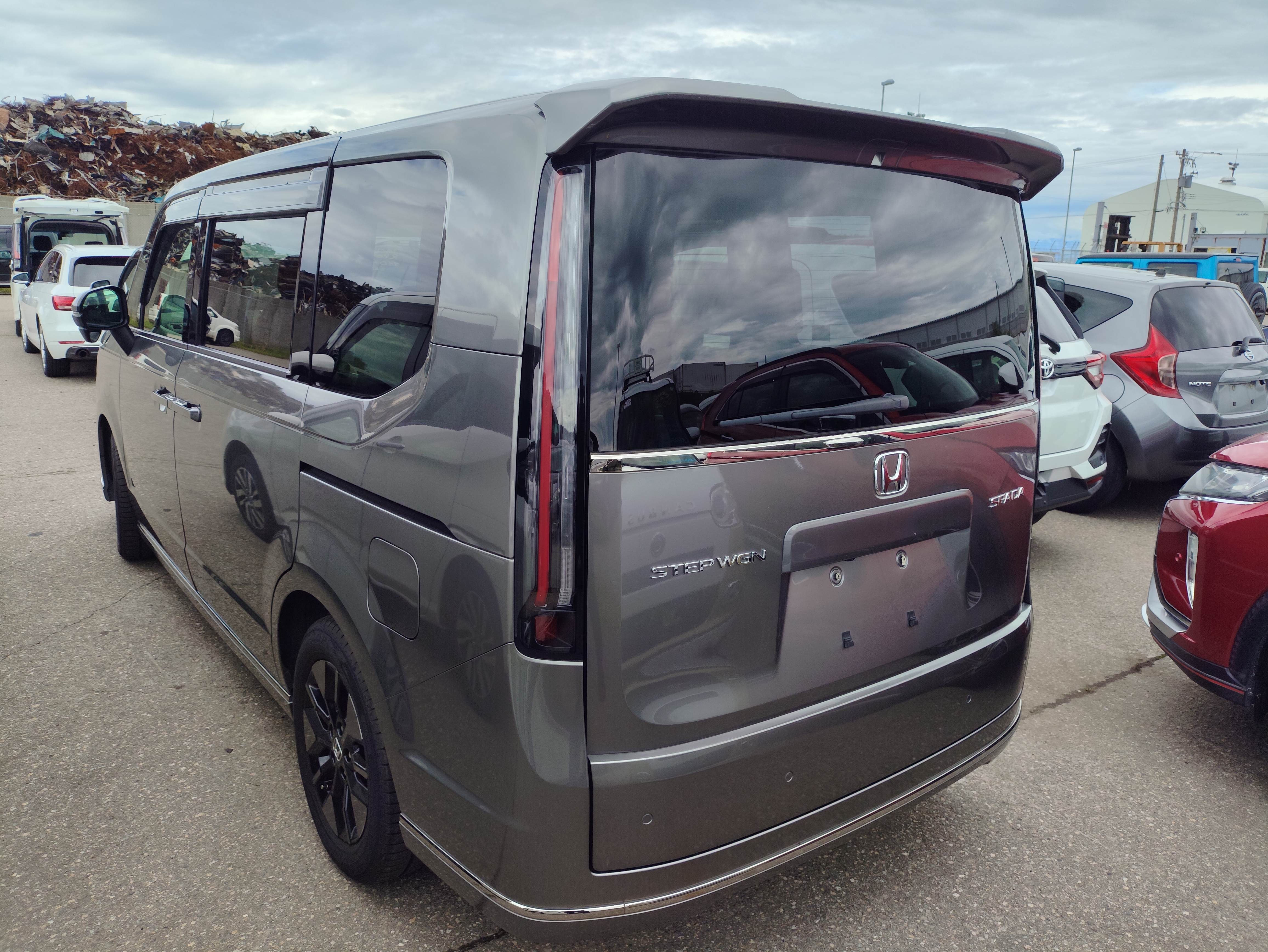 HONDA STEPWGN SPADA