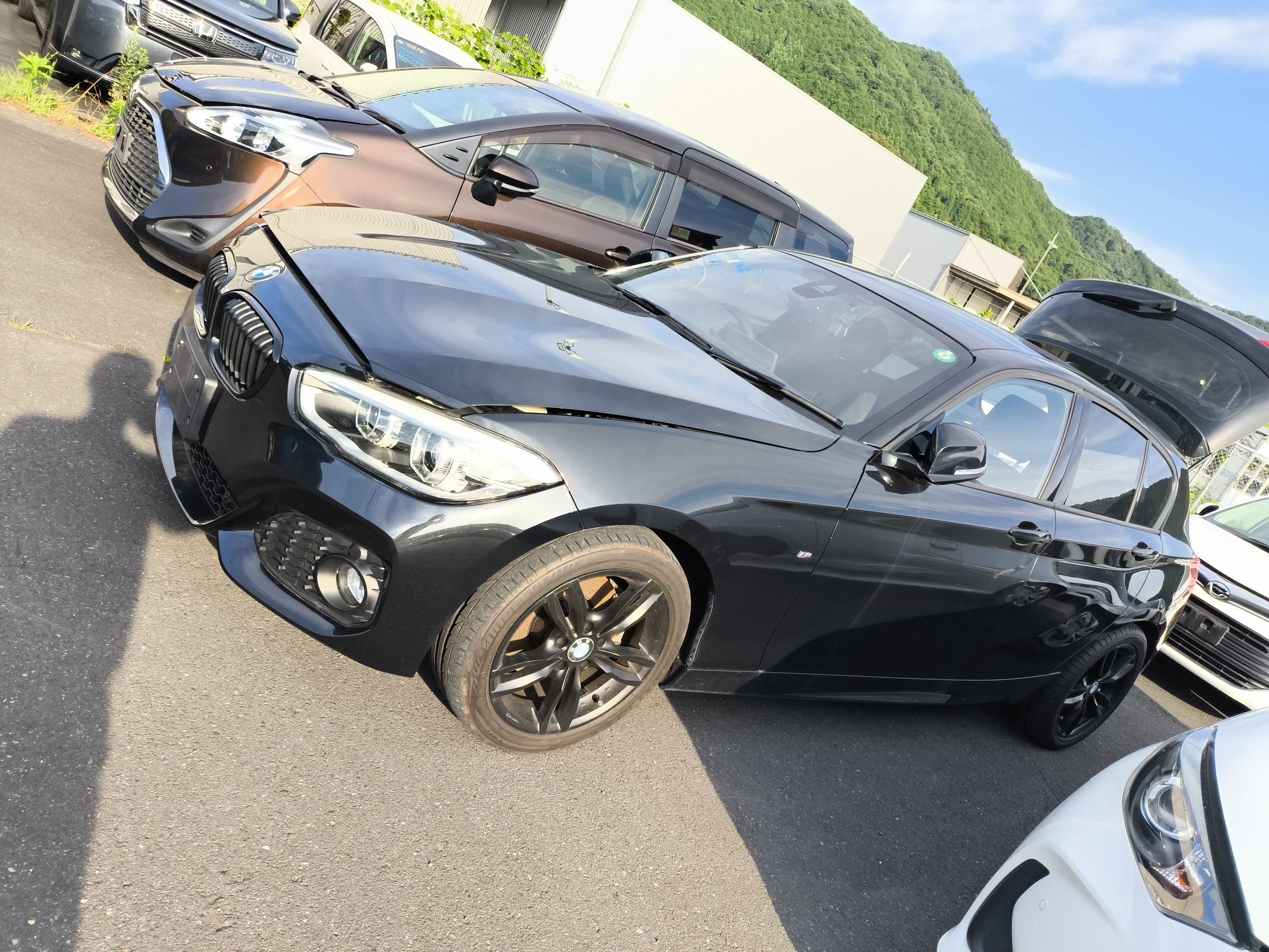 BMW 1 SERIES