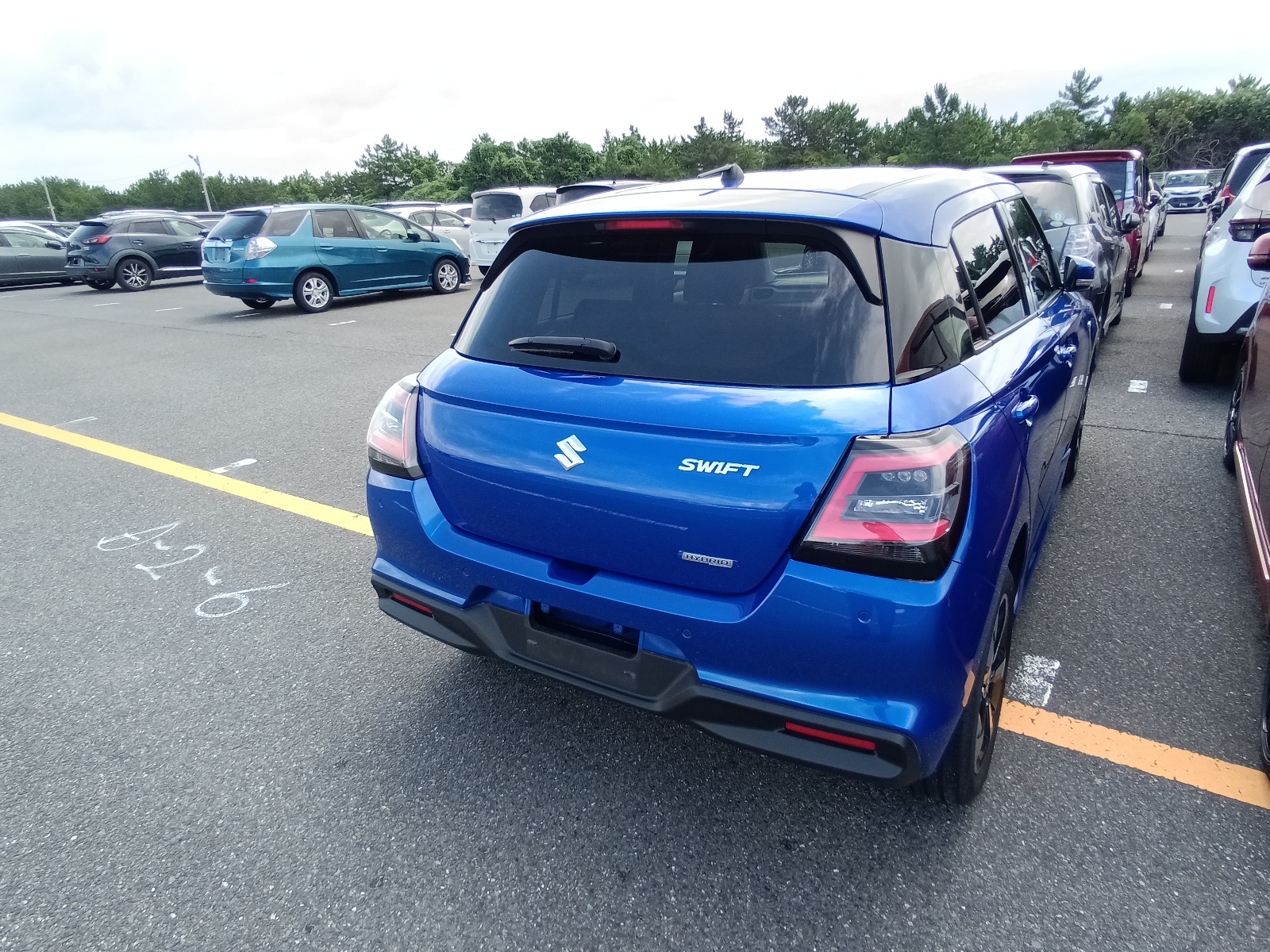 SUZUKI SWIFT