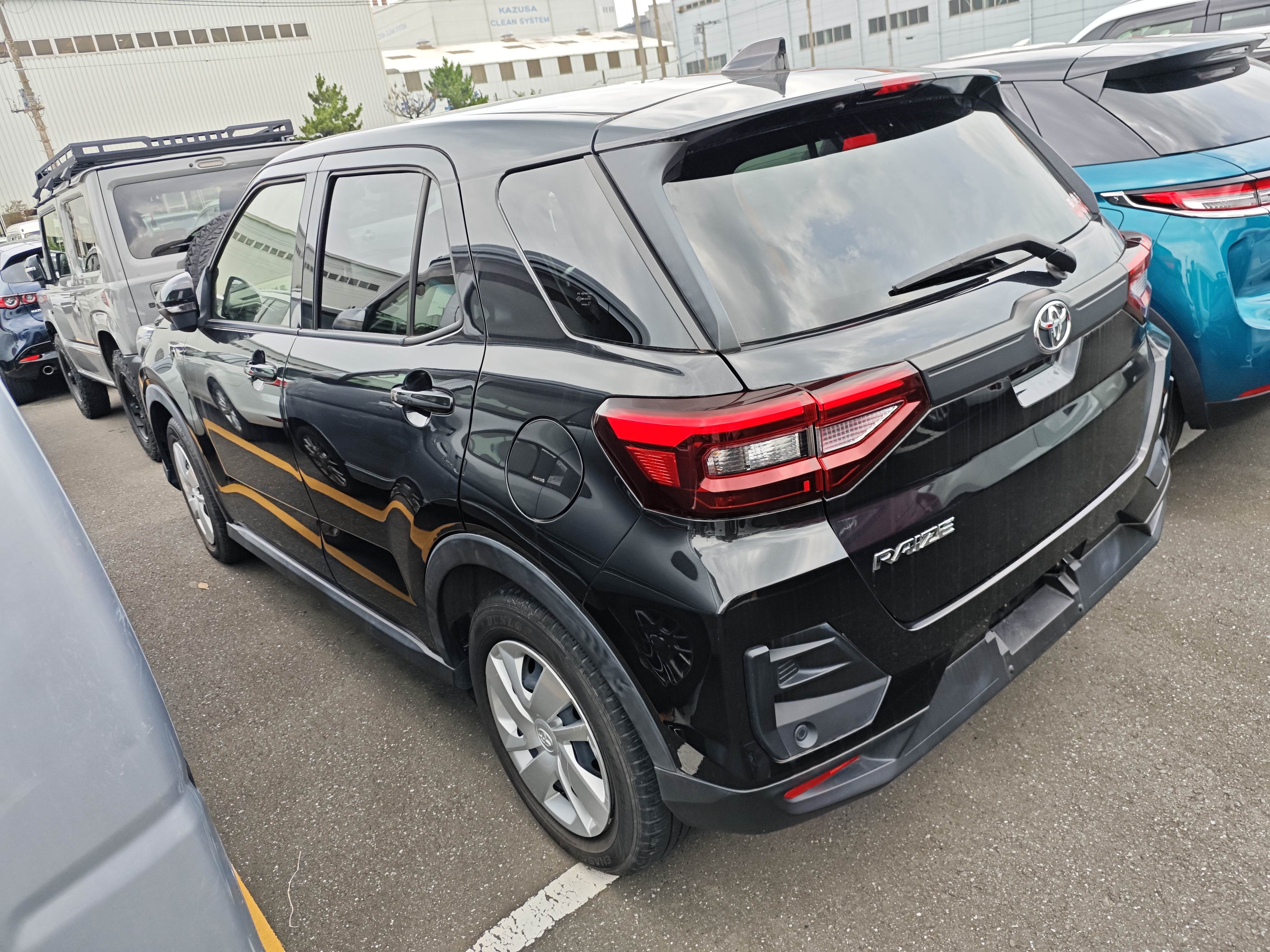 TOYOTA RAIZE
