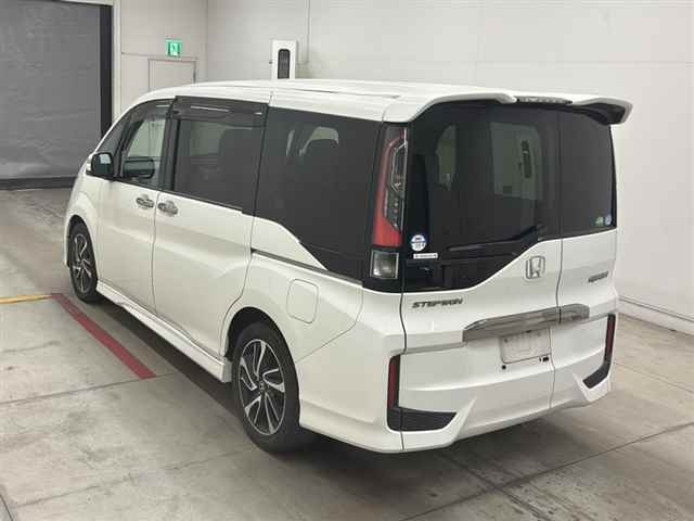 HONDA STEPWGN SPADA