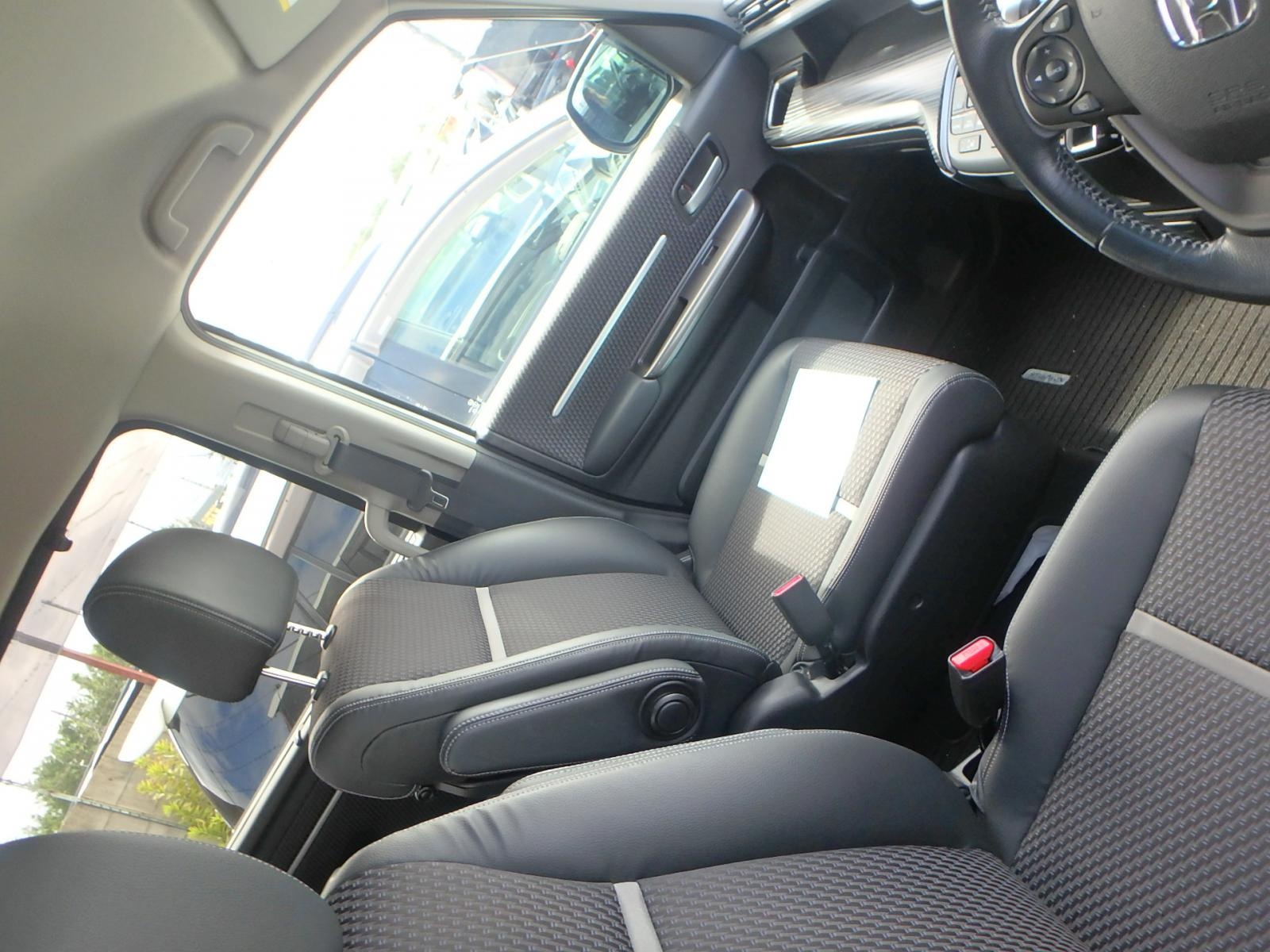 HONDA STEPWGN SPADA