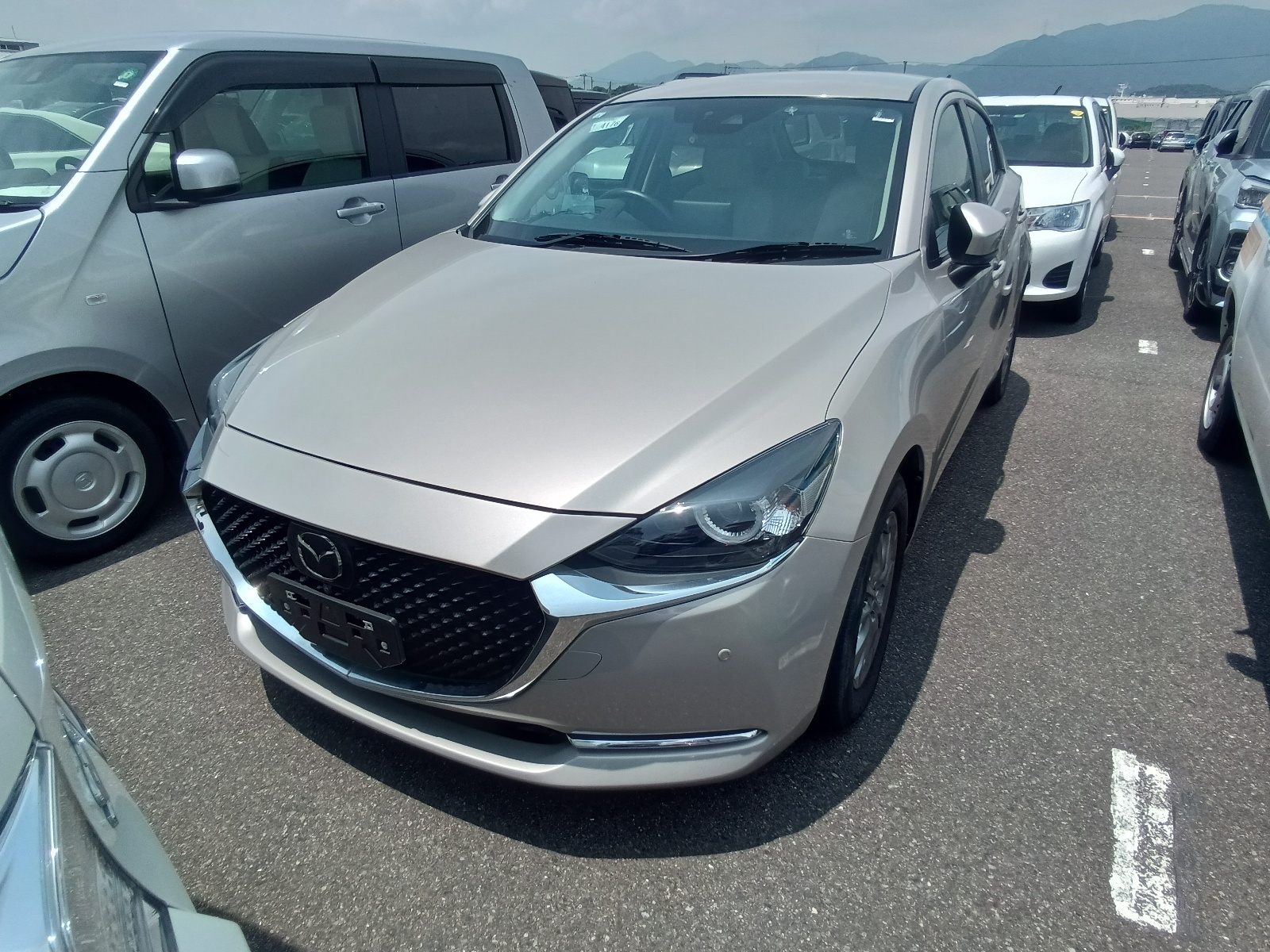 MAZDA Mazda2
