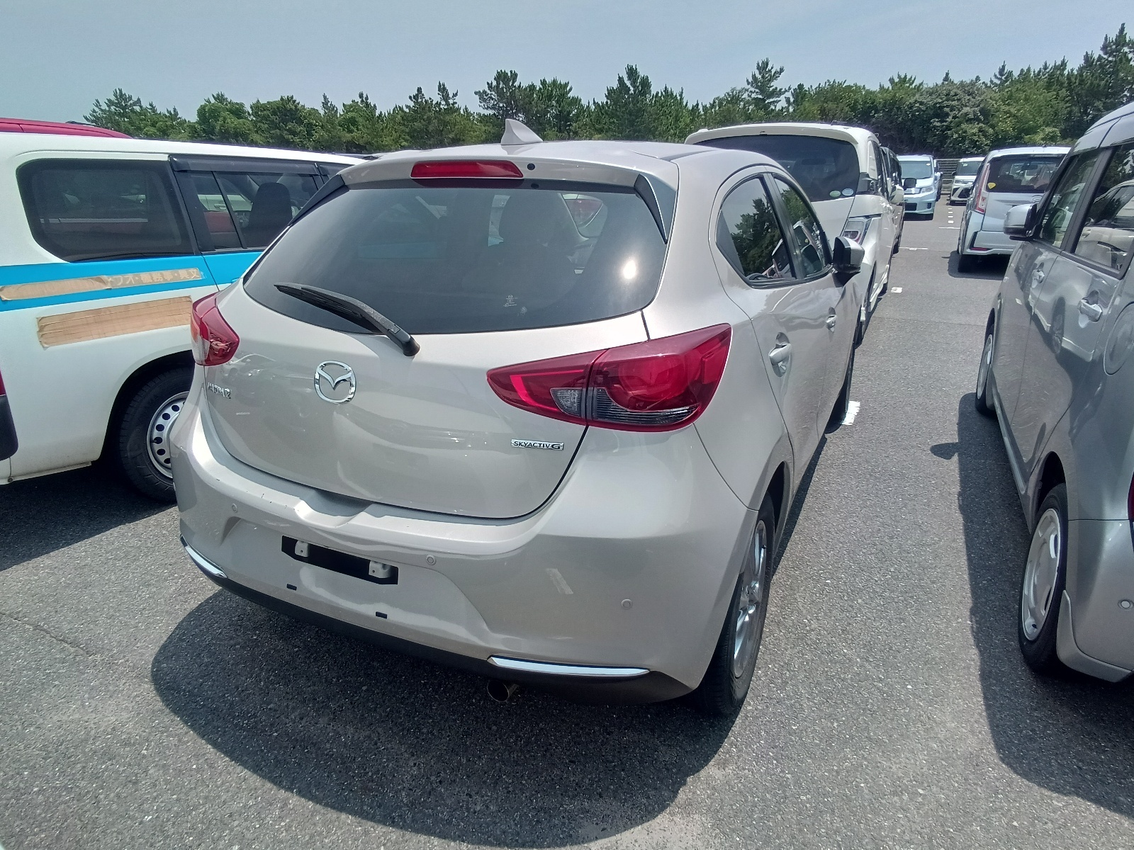 MAZDA Mazda2