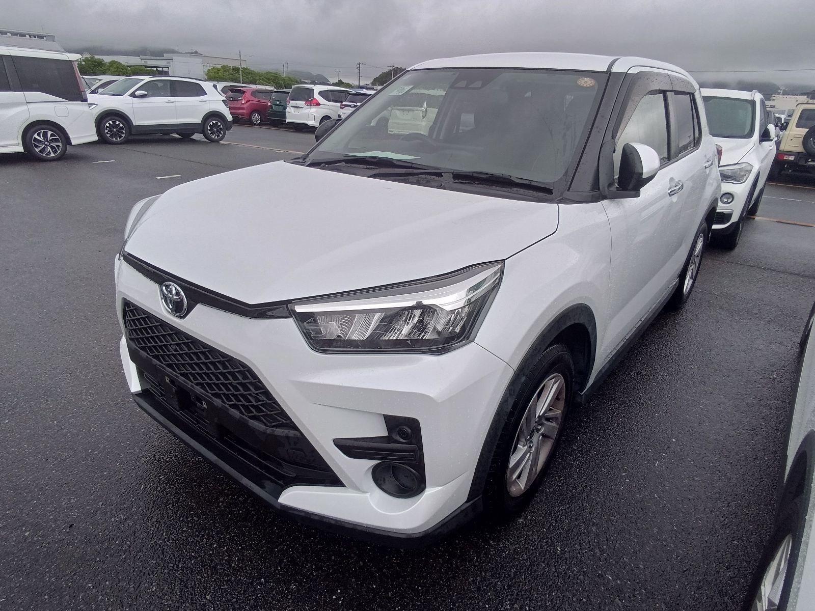 TOYOTA RAIZE