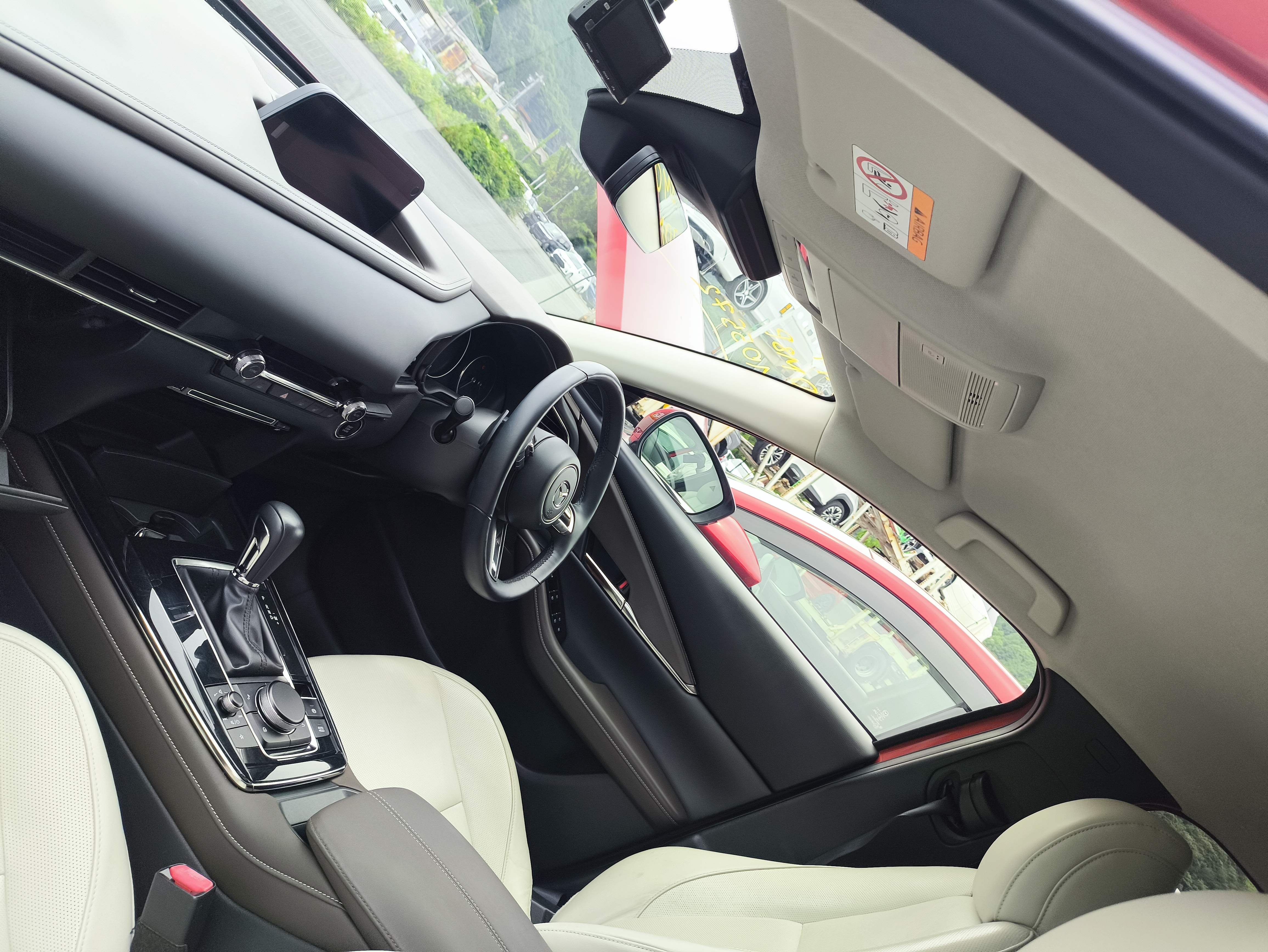 MAZDA CX-30