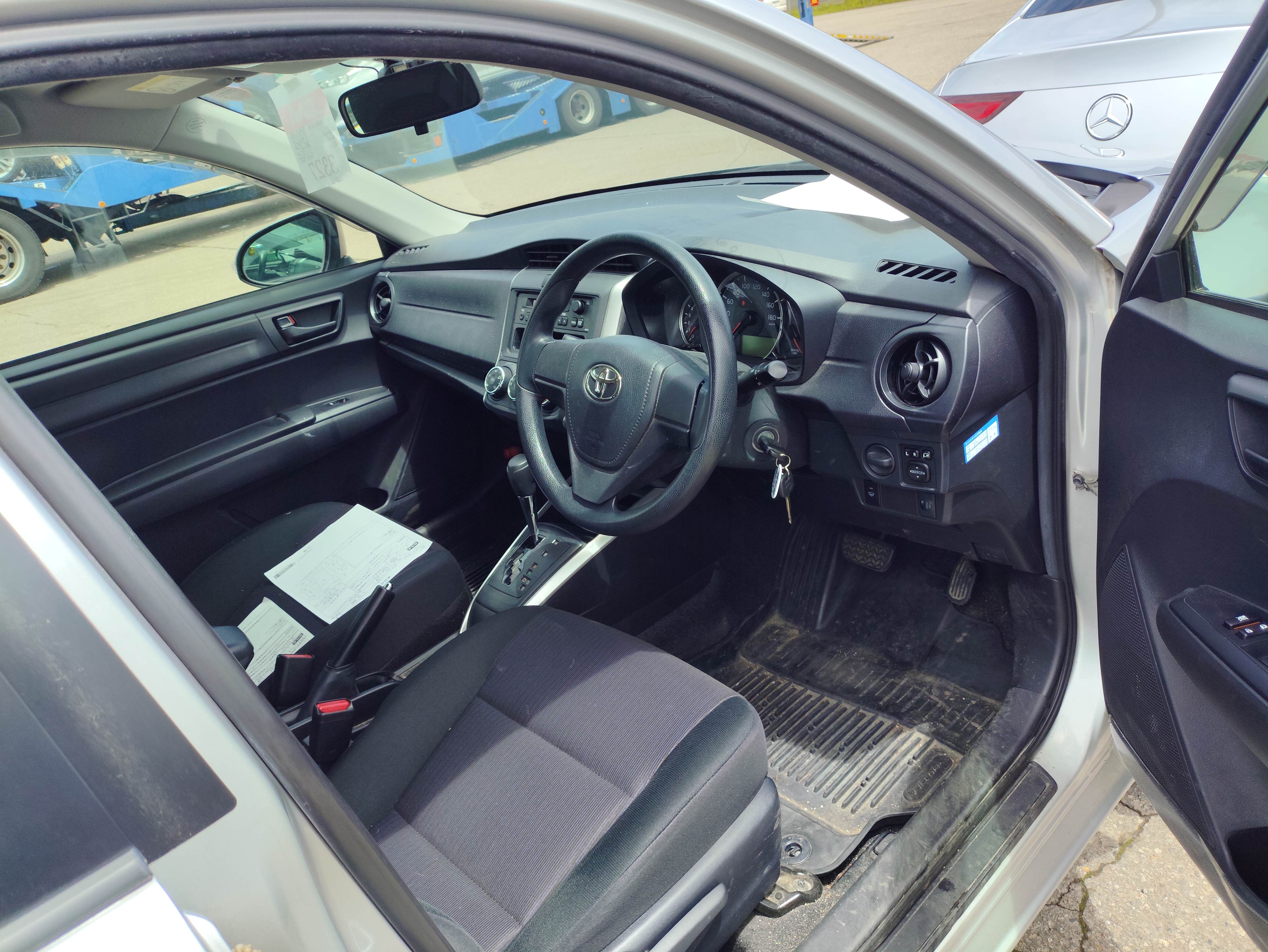 TOYOTA COROLLA FIELDER