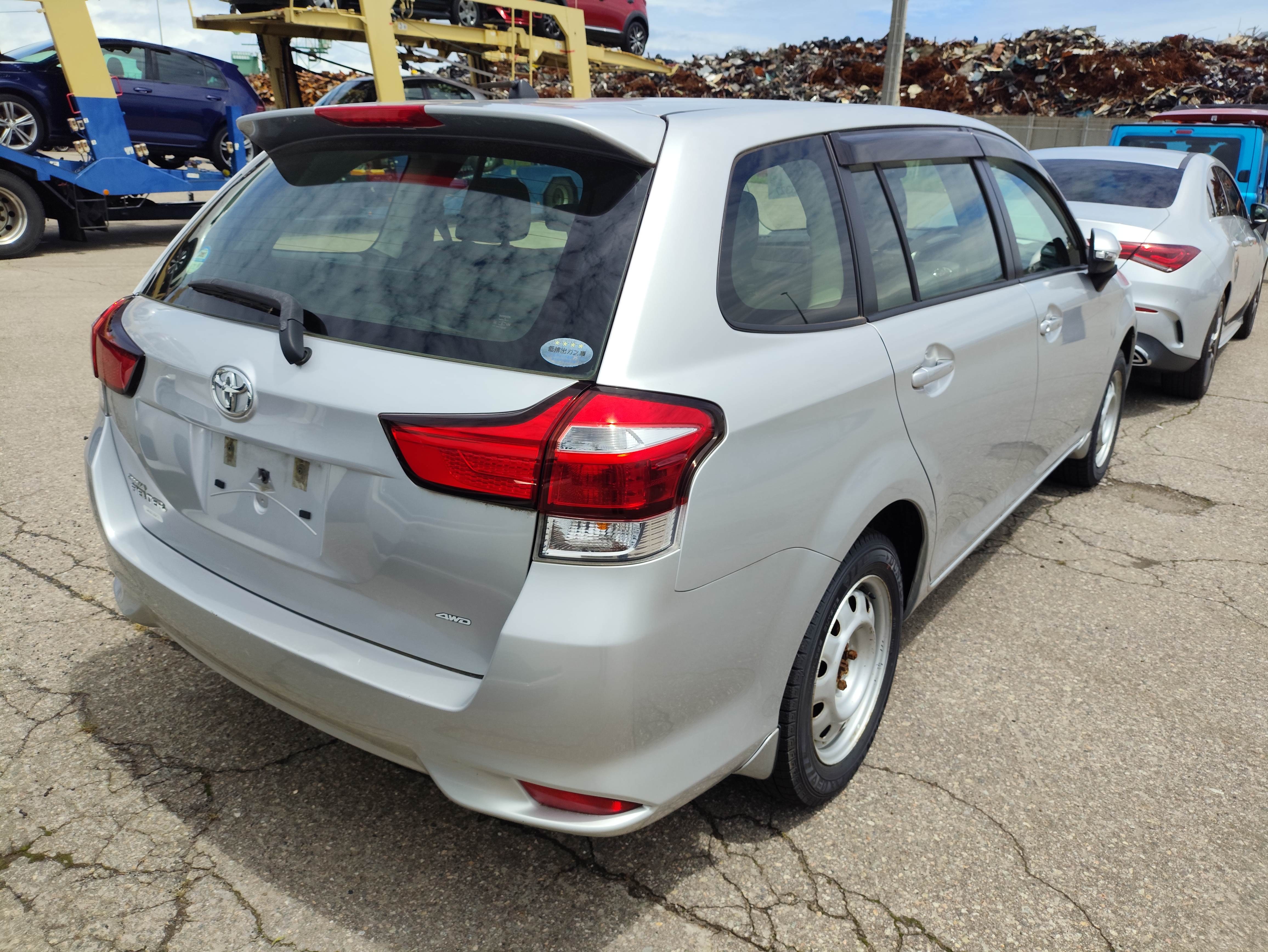 TOYOTA COROLLA FIELDER