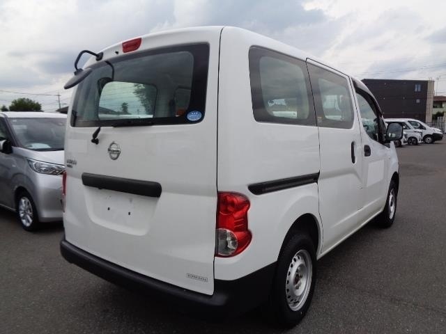 NISSAN NV200 VANETTE VAN