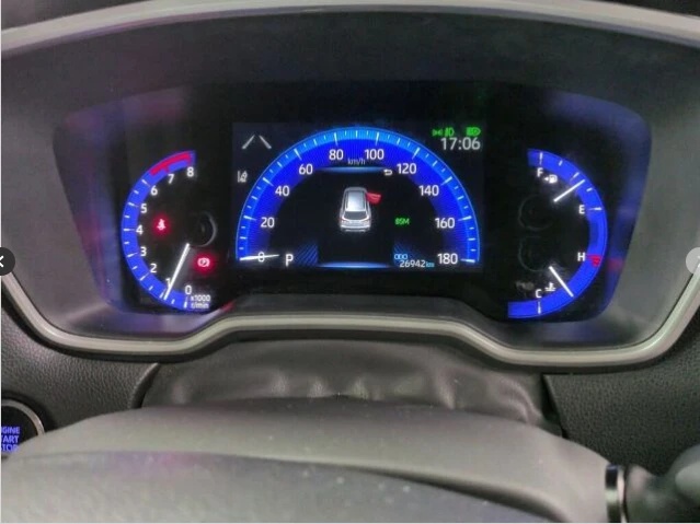 TOYOTA COROLLA CROSS