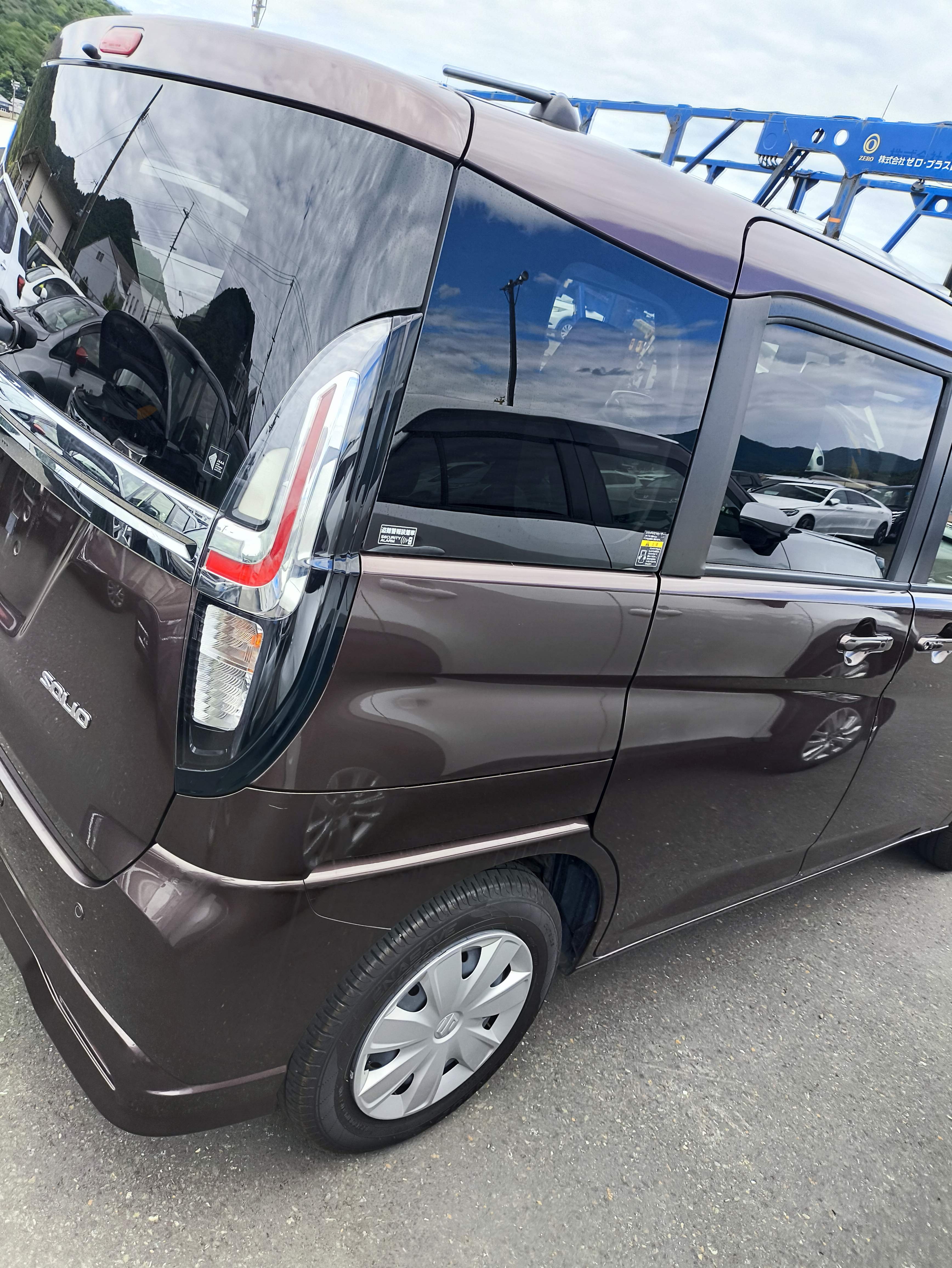 Suzuki Solio