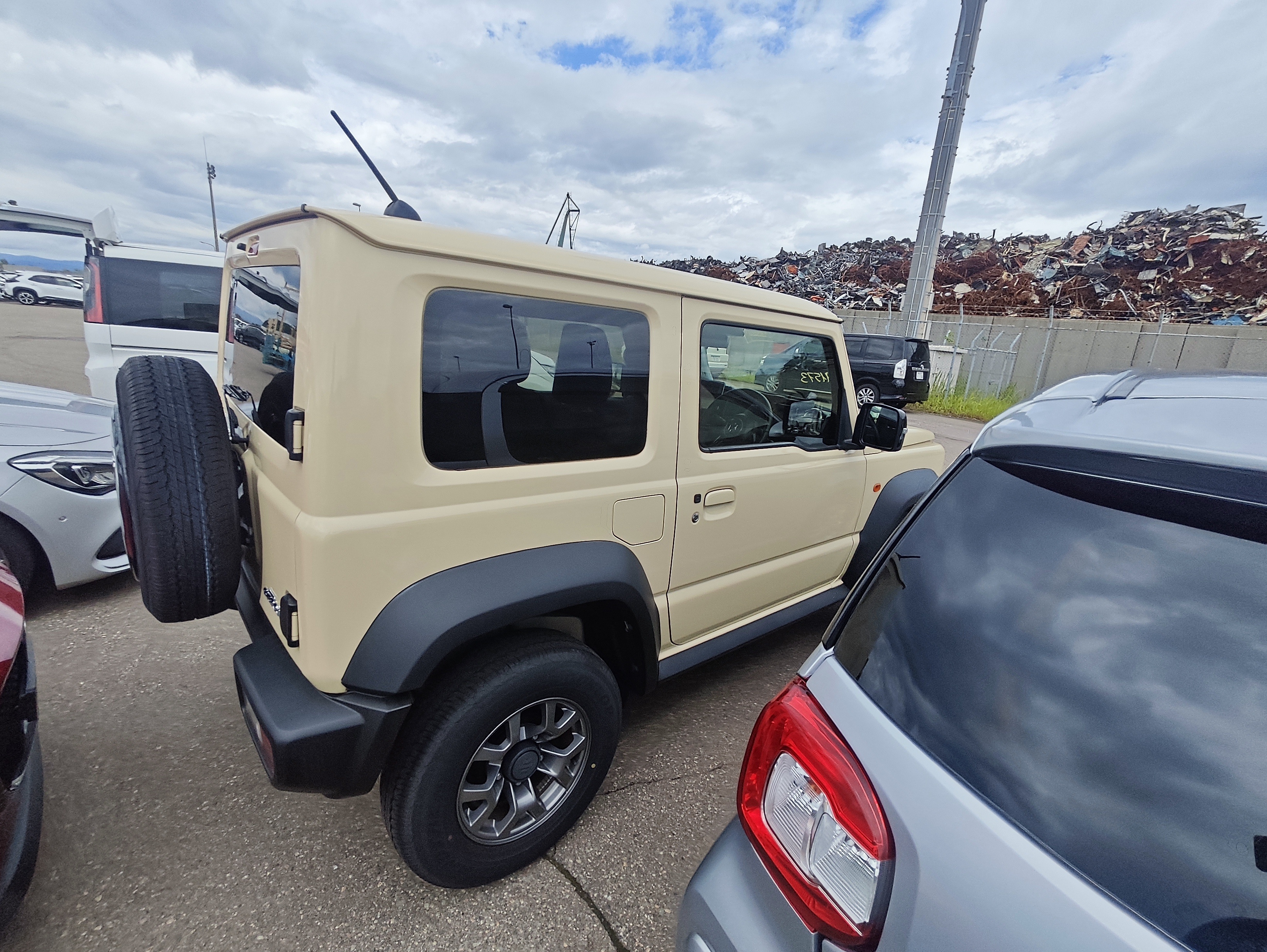SUZUKI JIMNY