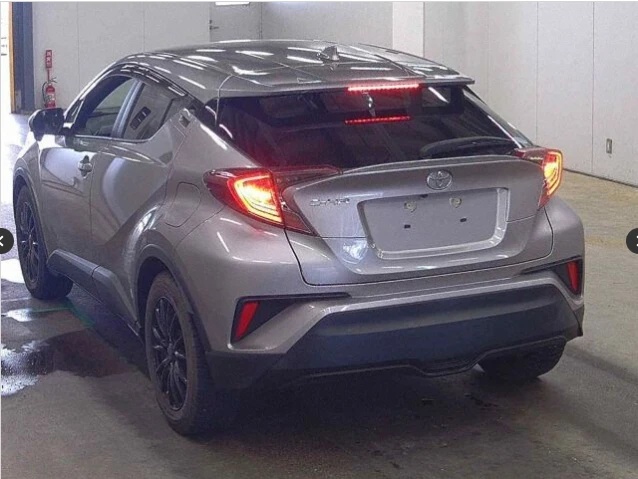 TOYOTA C-HR