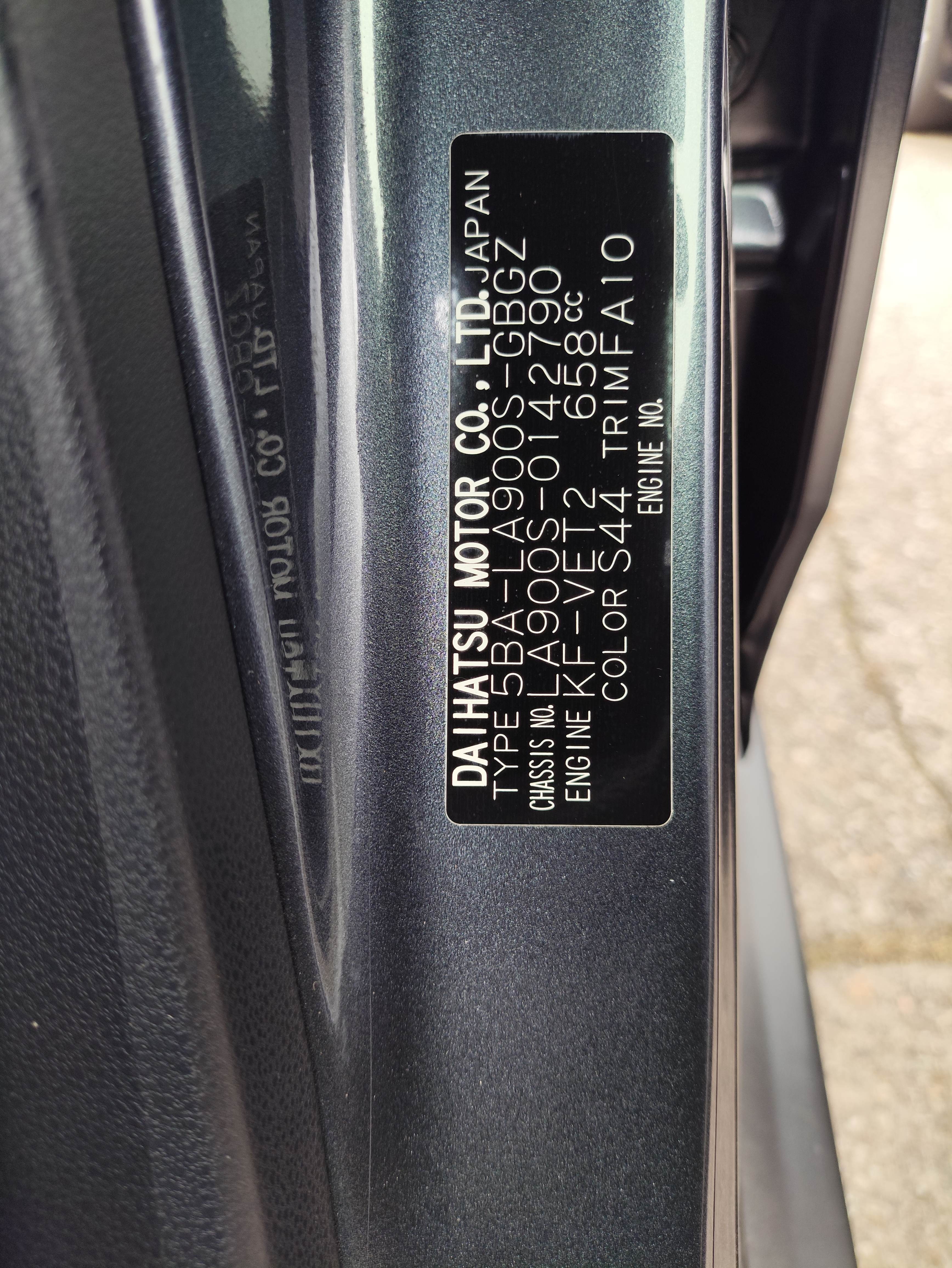 DAIHATSU TAFT