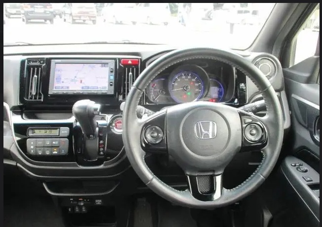 HONDA N-WGN